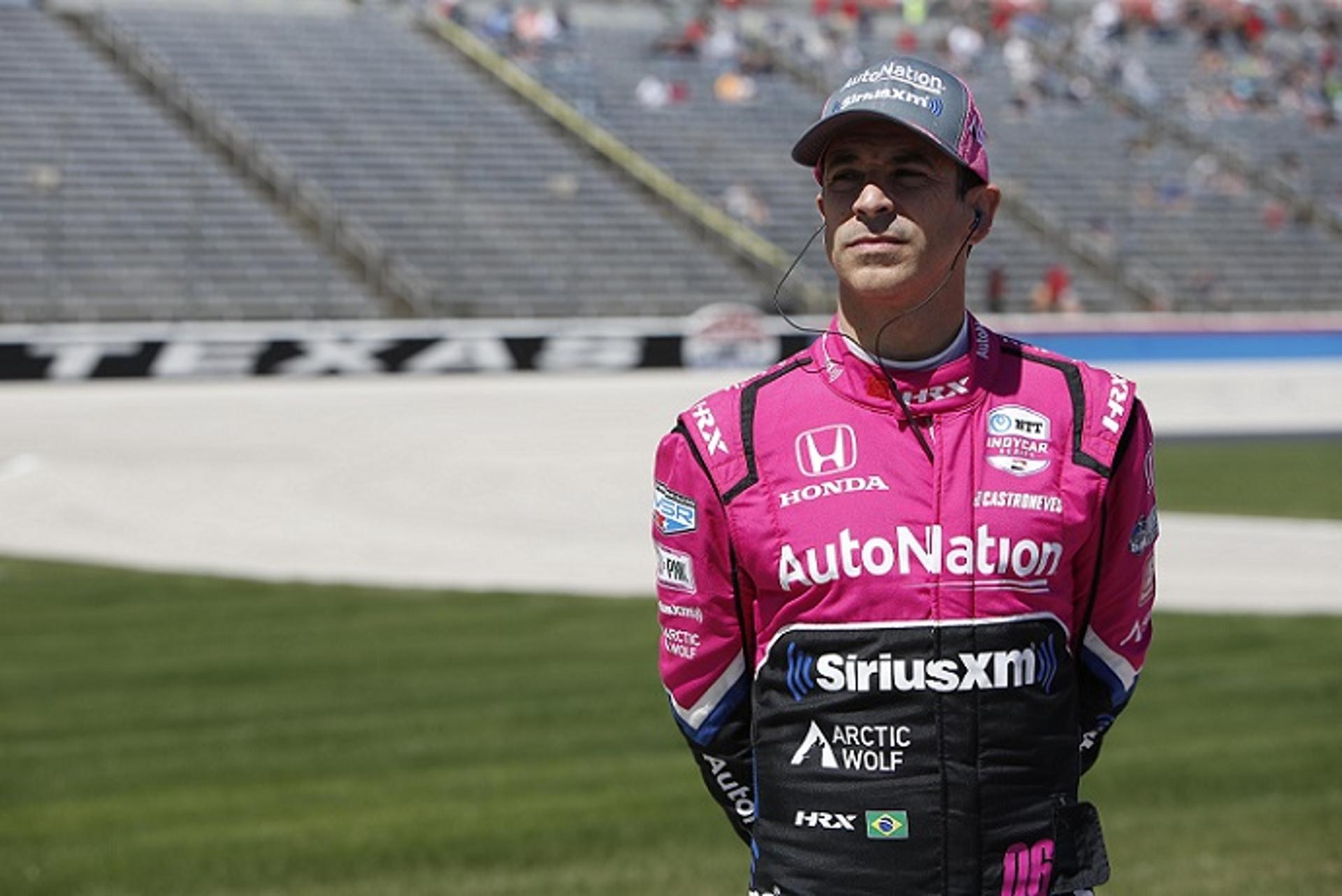 Helio Castroneves tira lições de desafio no Texas (Foto: Penske Entertainment)