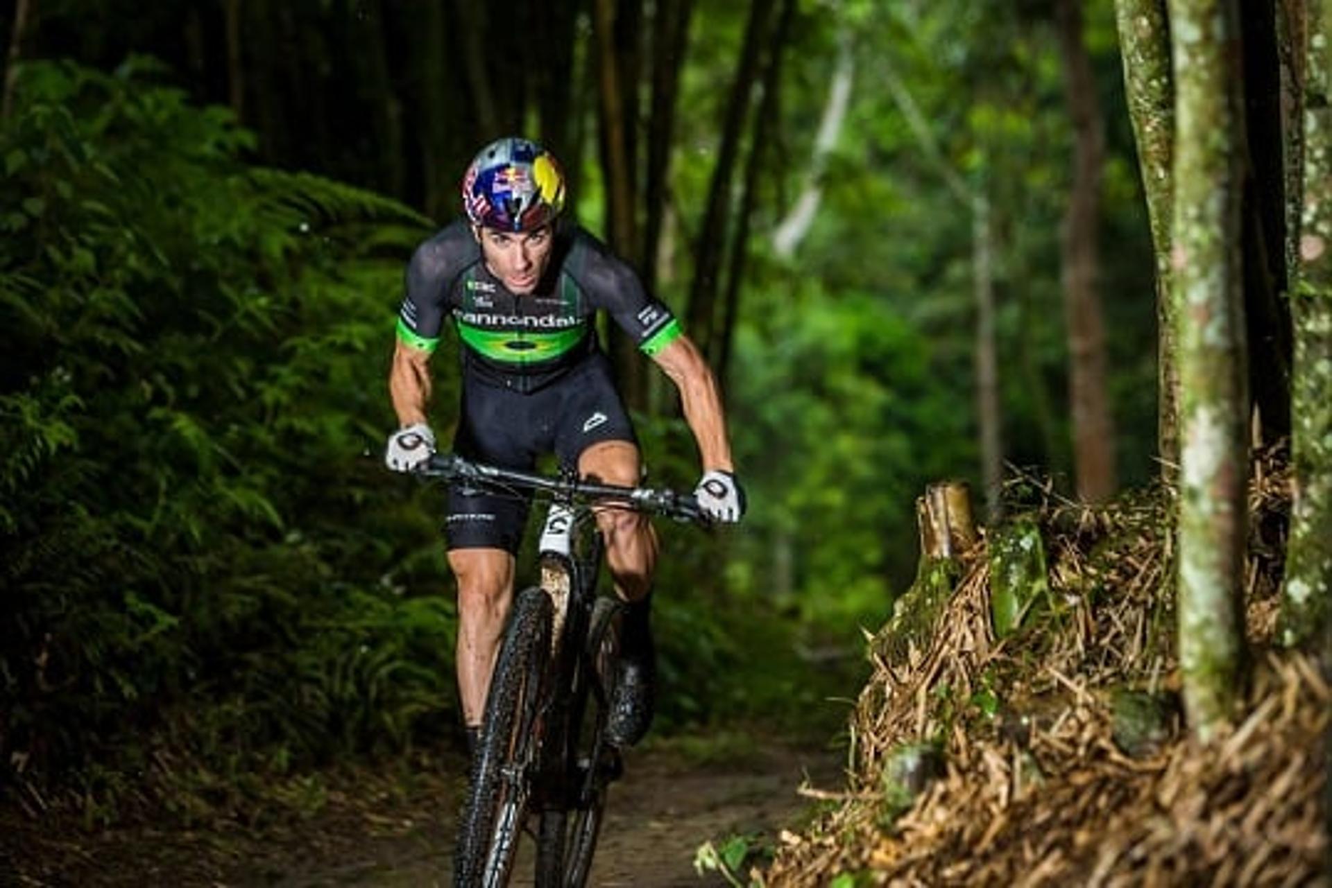 Henrique Avancini é o principal ciclista brasileiro na atualidade (Foto: Fabio Piva/Red Bull Content Pool)