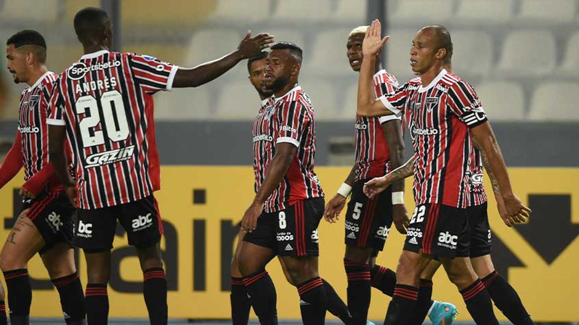 Ayacucho x São Paulo - Comemoração SPFC