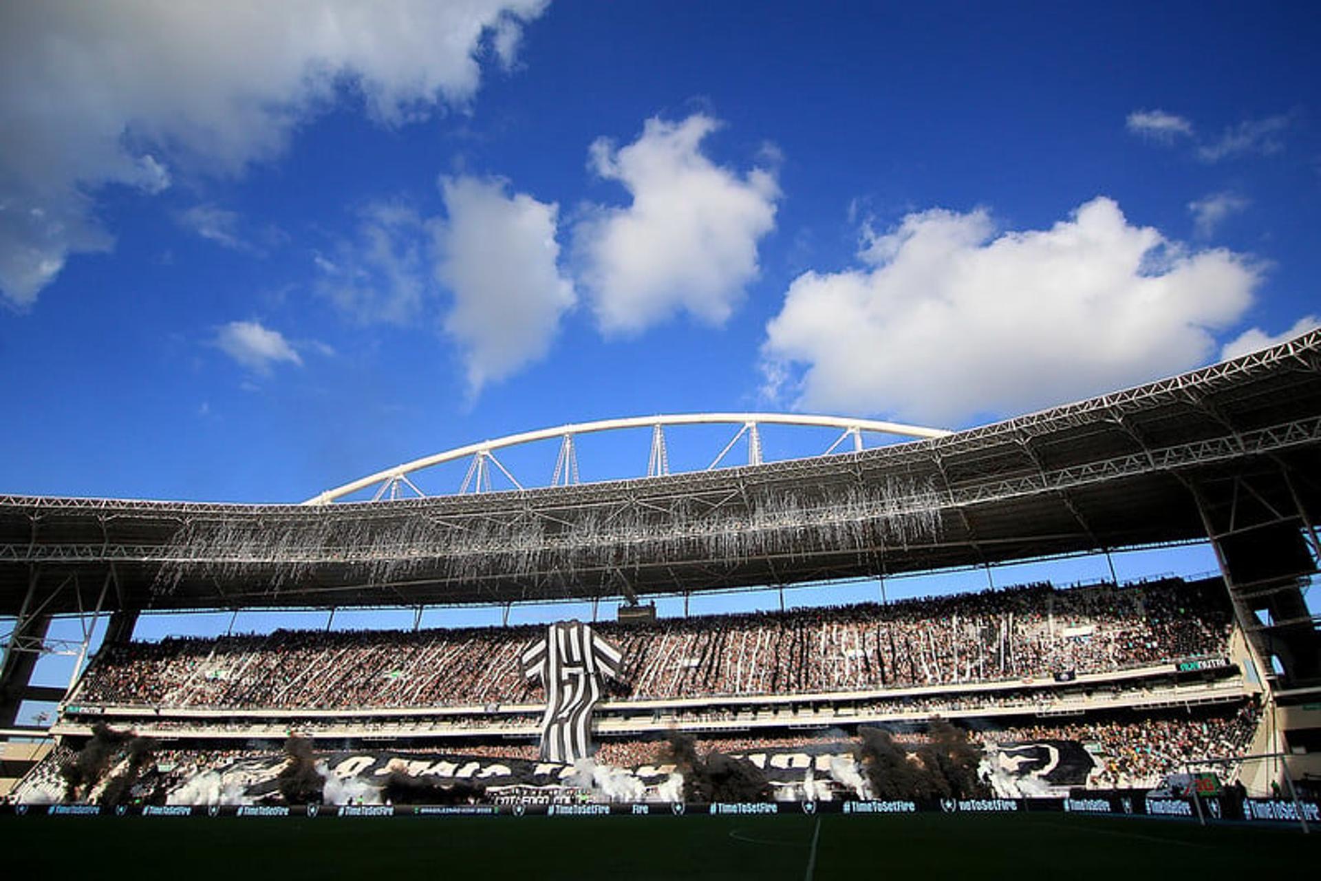 Botafogo x Corinthians - torcida do Botafogo