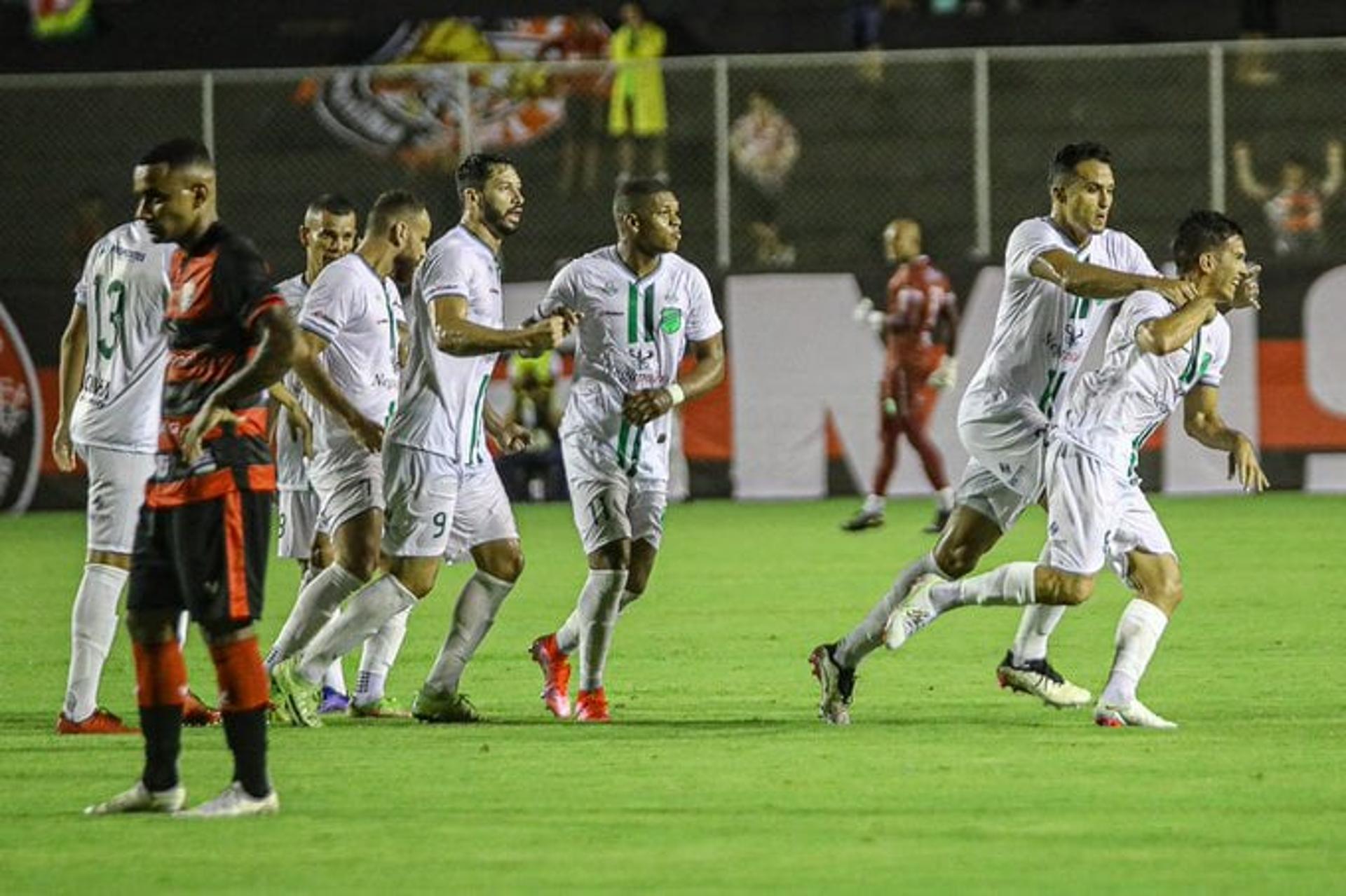 Vitória x Floresta - Campeonato Brasileiro Série C