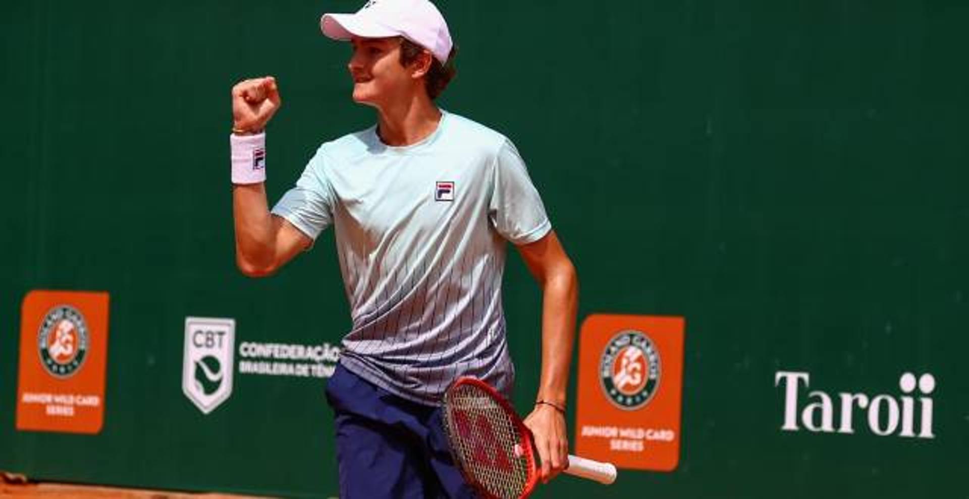 João Fonseca no pré-quali de Roland Garros