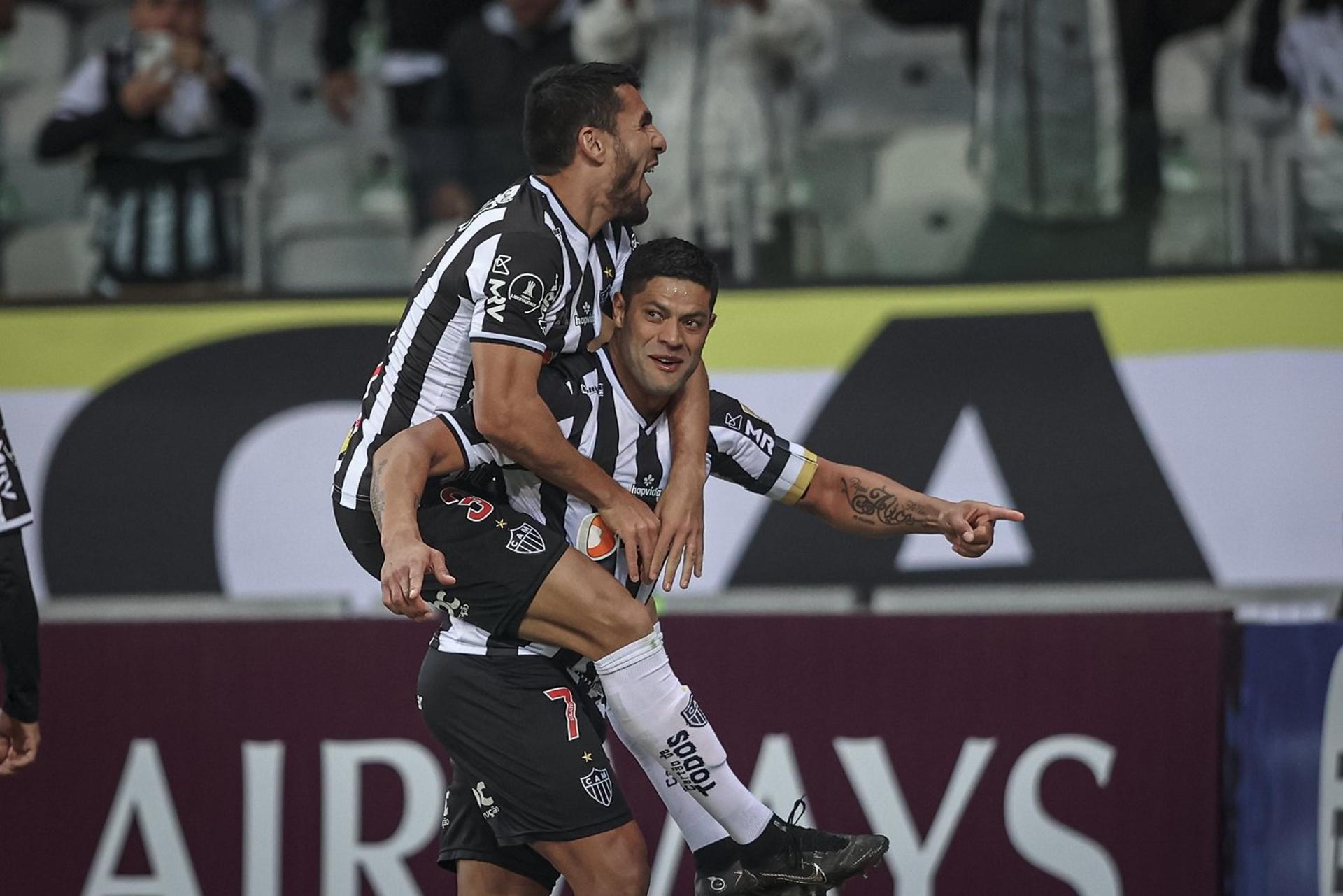 Hulk foi o grande destaque da vitória atleticana