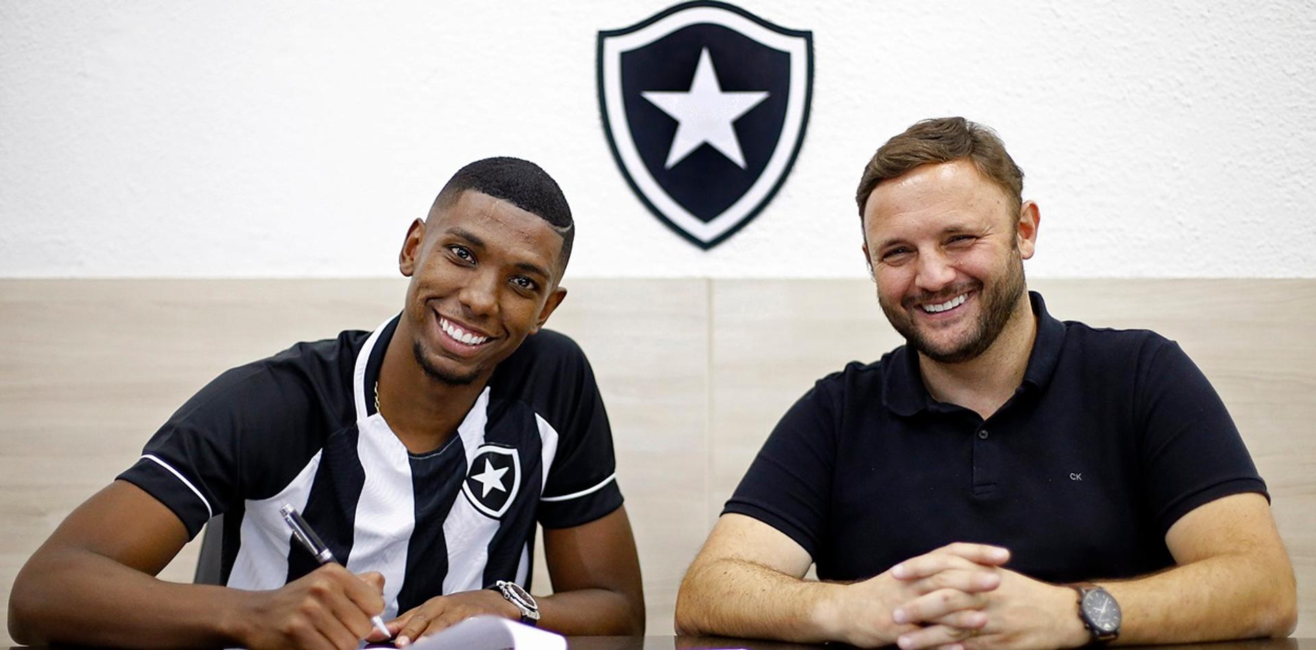 Kanu renovação com o Botafogo