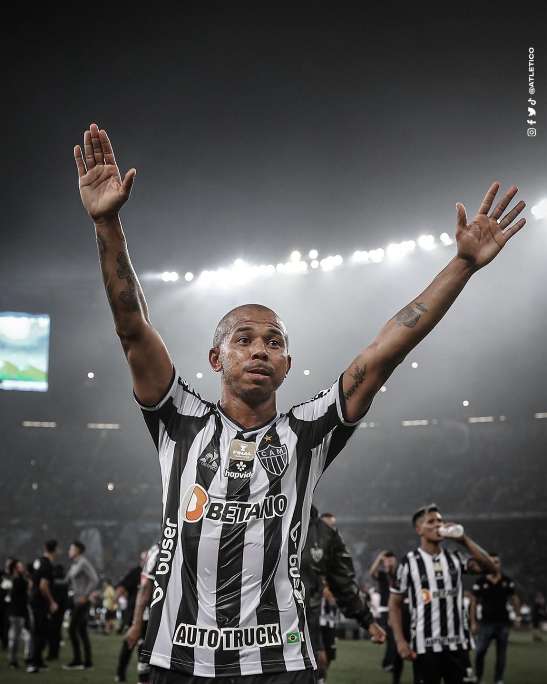 Mariano tem 95 jogos e um gol pelo Galo