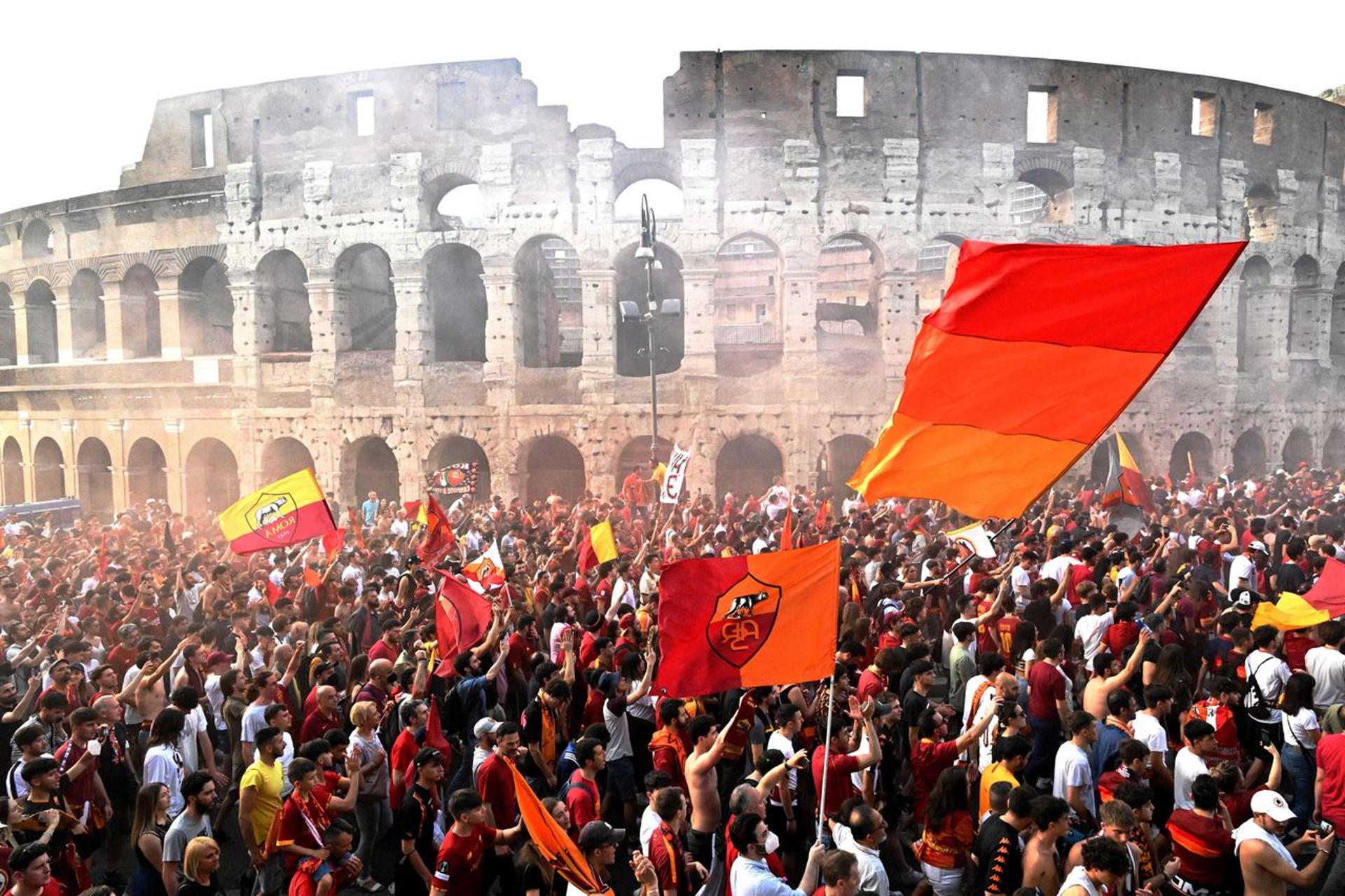 Torcedores da Roma - Coliseu