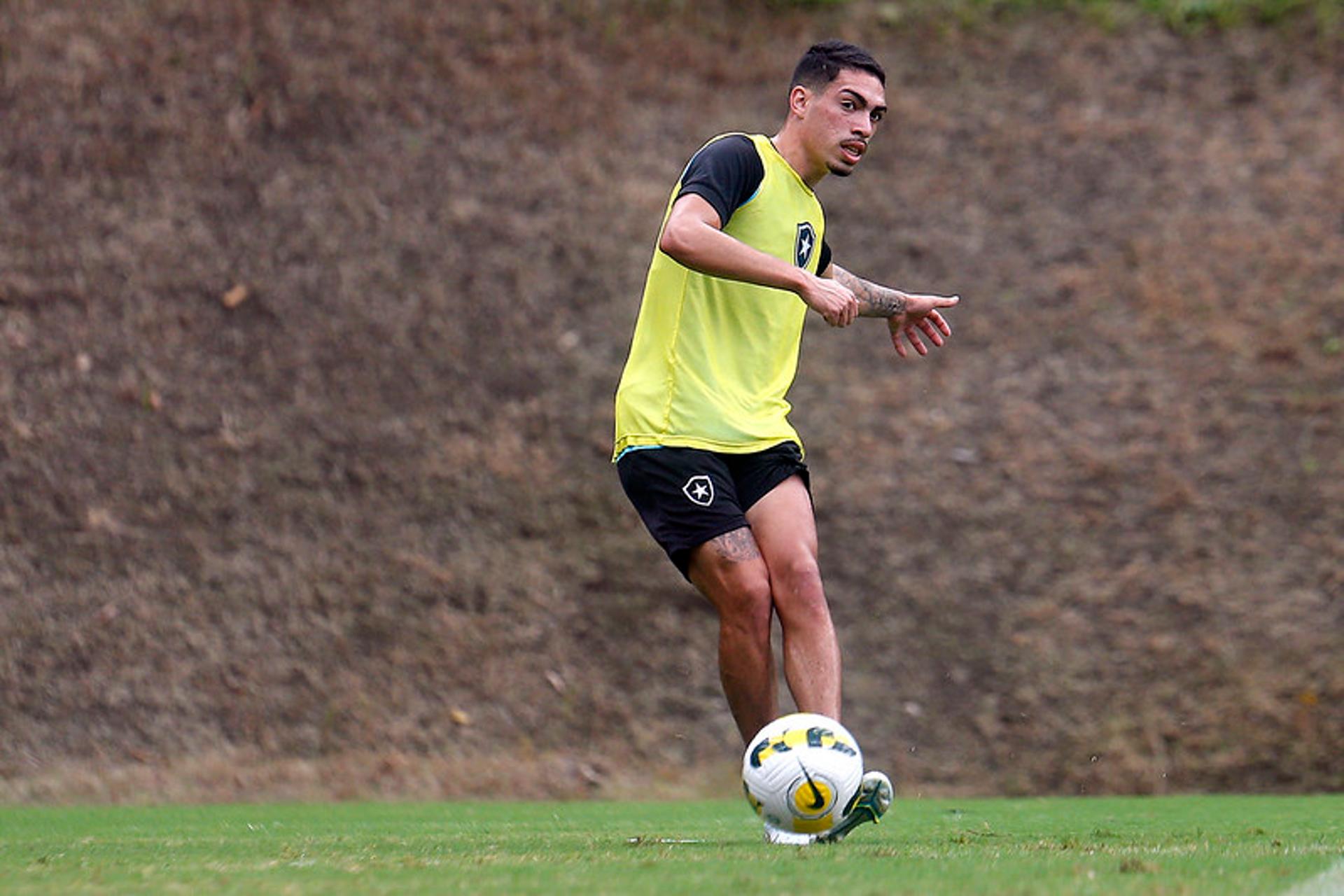 Hugo - Treino Botafogo