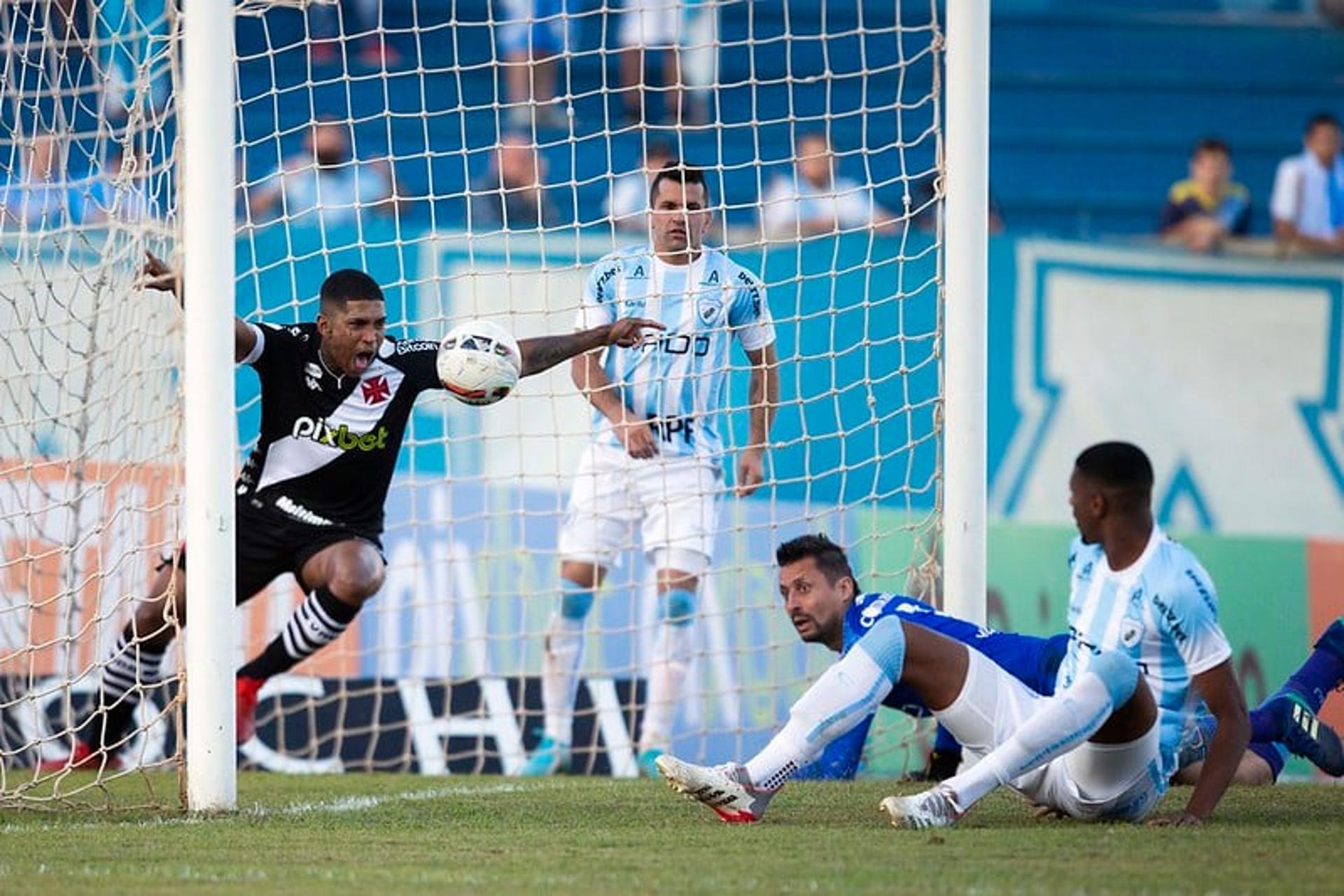 Raniel - Londrina x Vasco