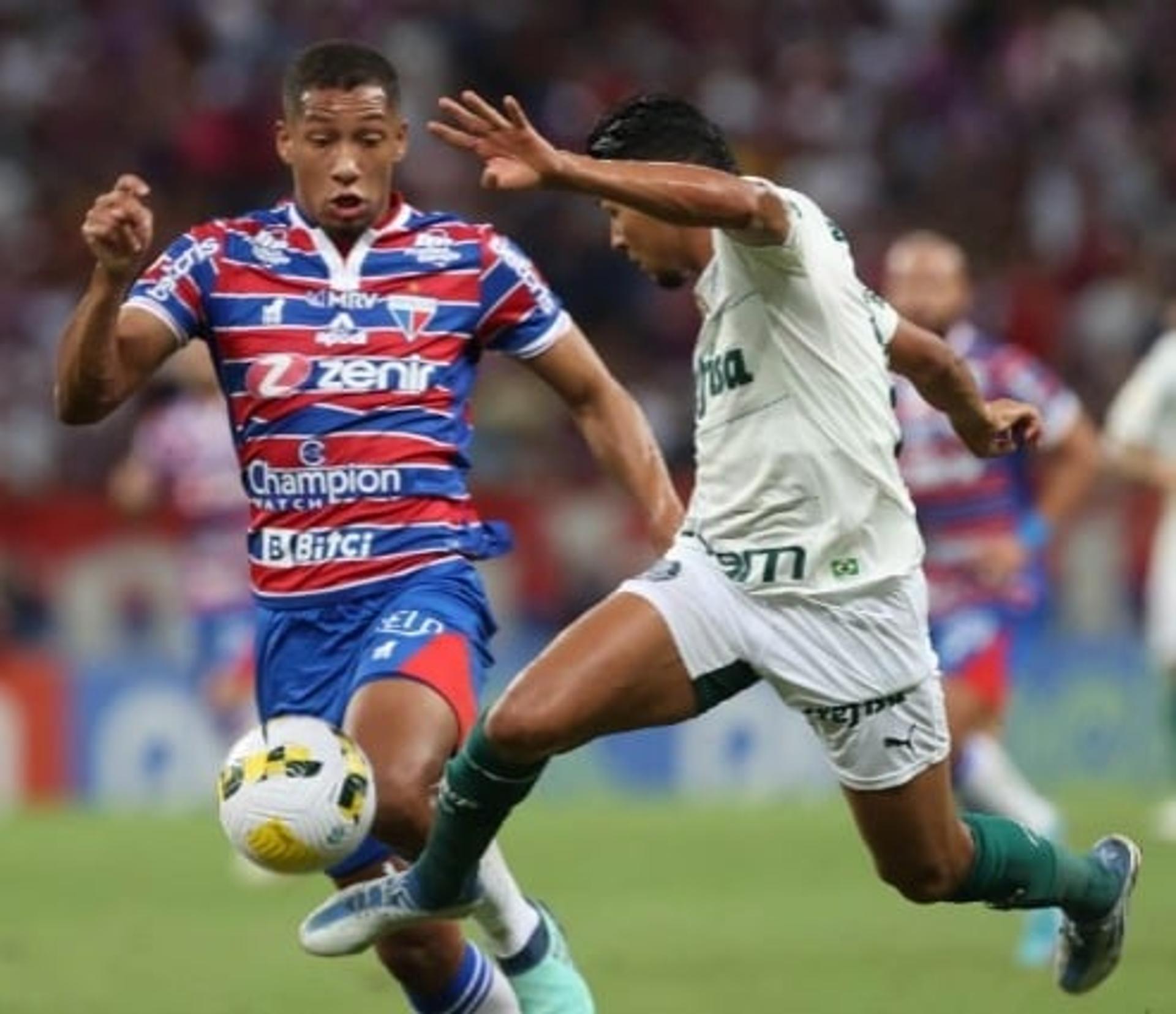 Rony - Palmeiras x Fortaleza