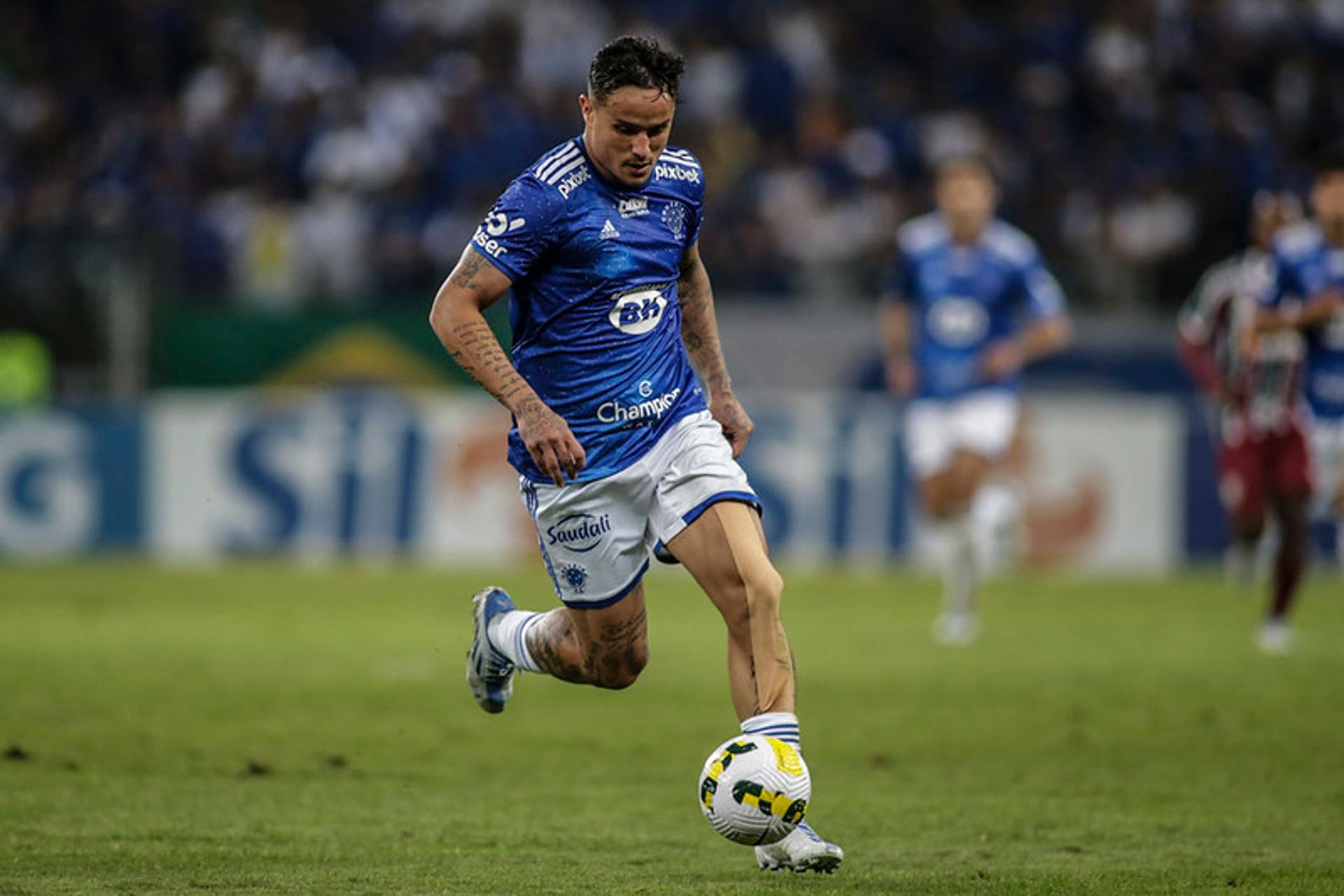 Edu é esperança de gols para o Cruzeiro