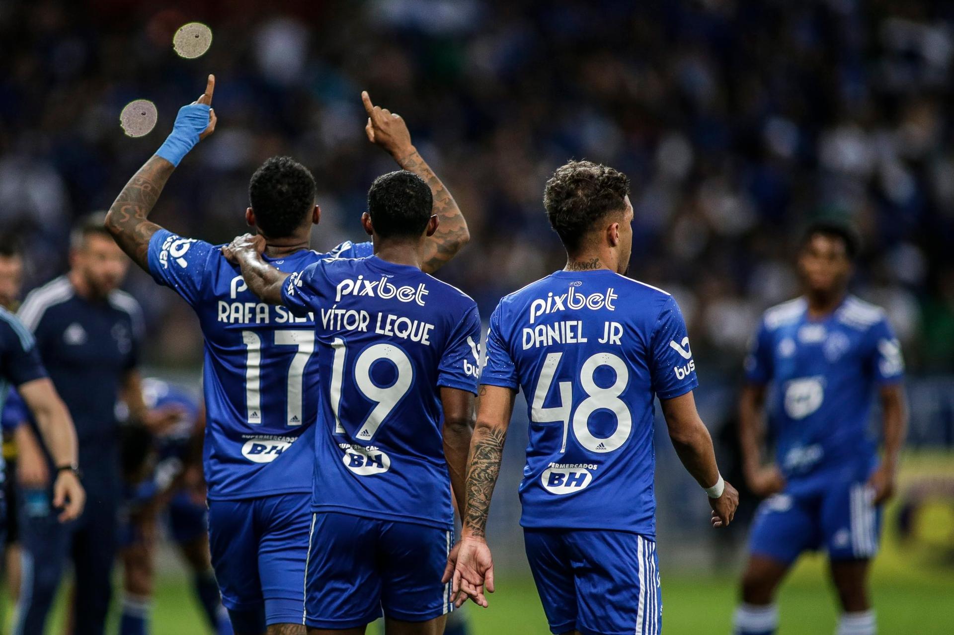 Rafa Silva marcou o gol da vitória do time celeste