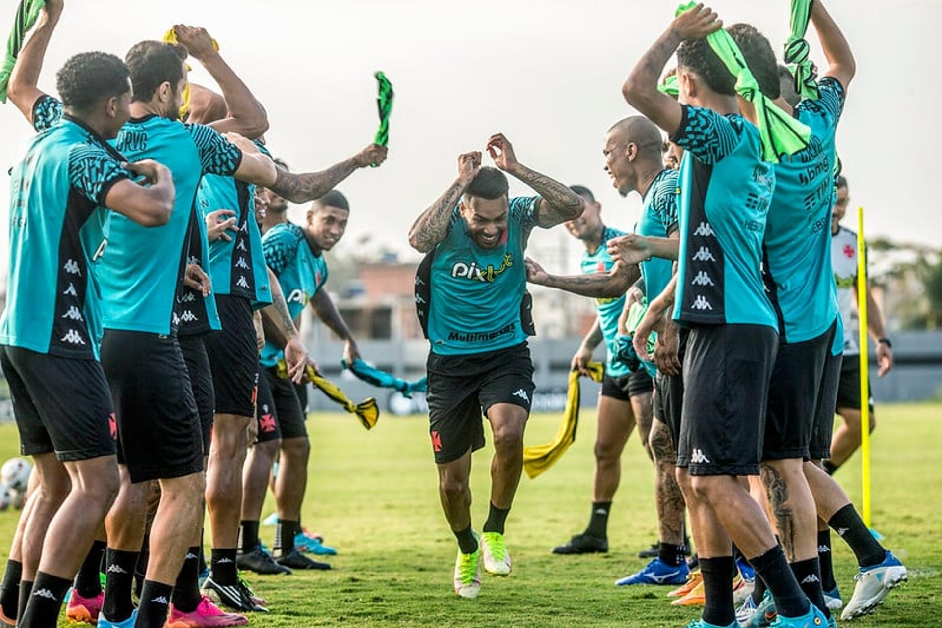 Alex Teixeira - treino do Vasco