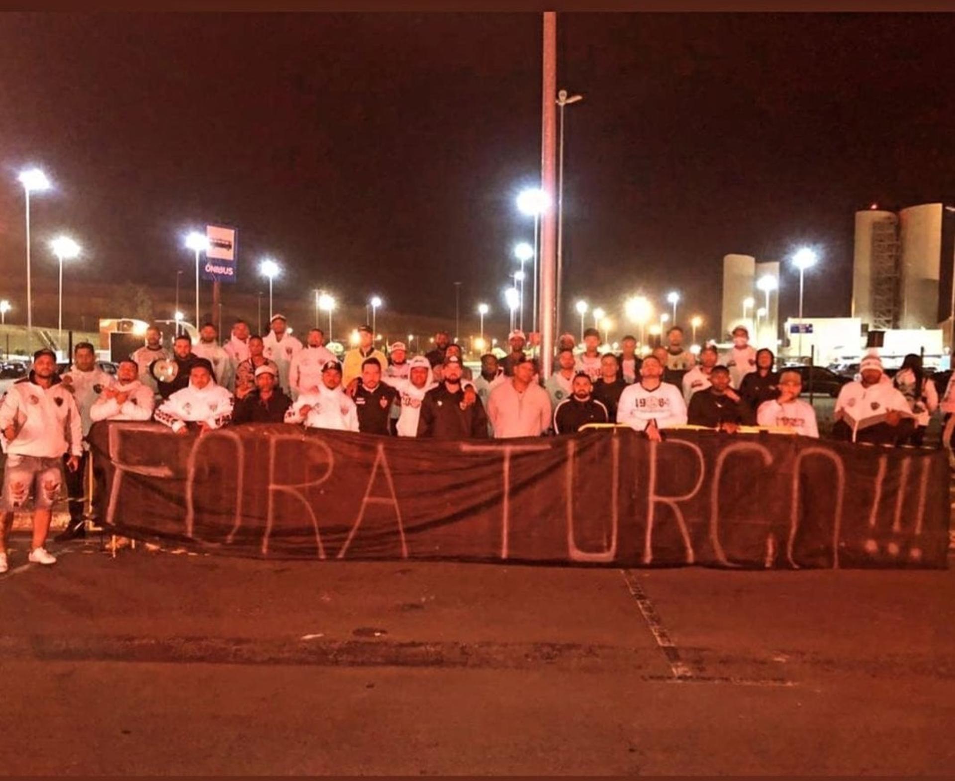 Protesto da Galoucura contra o Atlético-MG