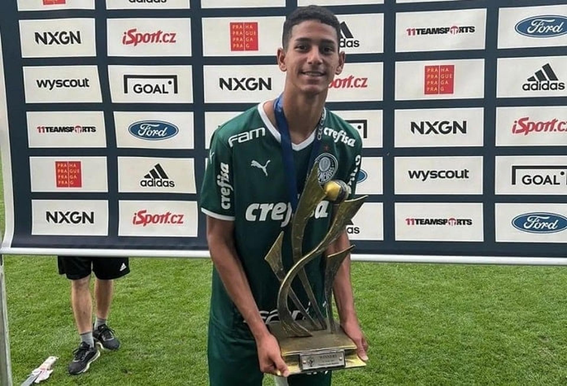 Gustavo - Palmeiras - sub-19