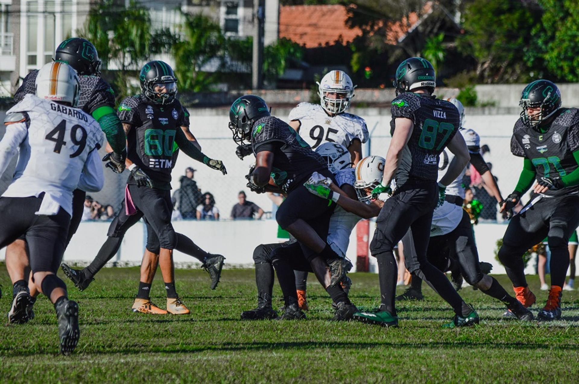 Coritiba Crocodiles conquistou o nono título paranaense no último domingo