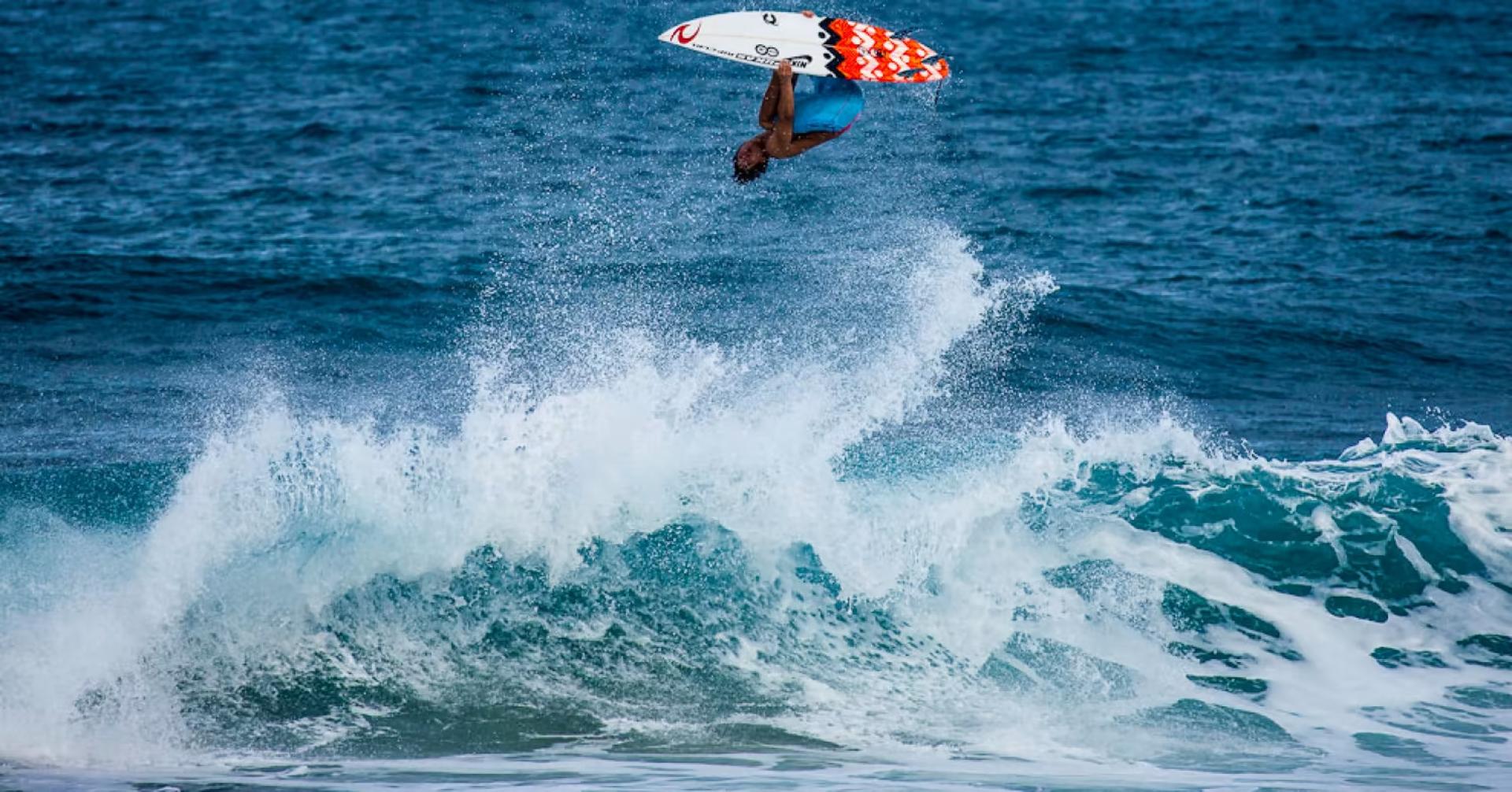 Gabriel Medina Backflip