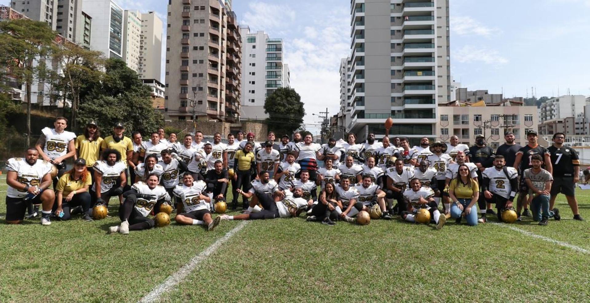 Juiz de Fora Imperadores busca levantar recursos para viagem ao Rio Grande do Sul