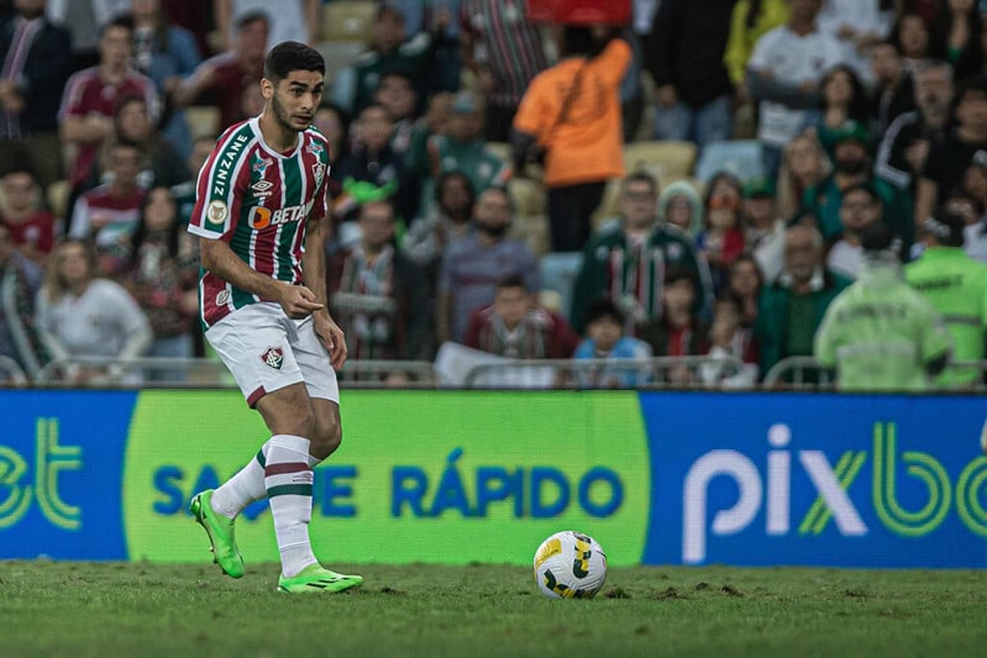 Fluminense x Coritiba - Michel Araújo