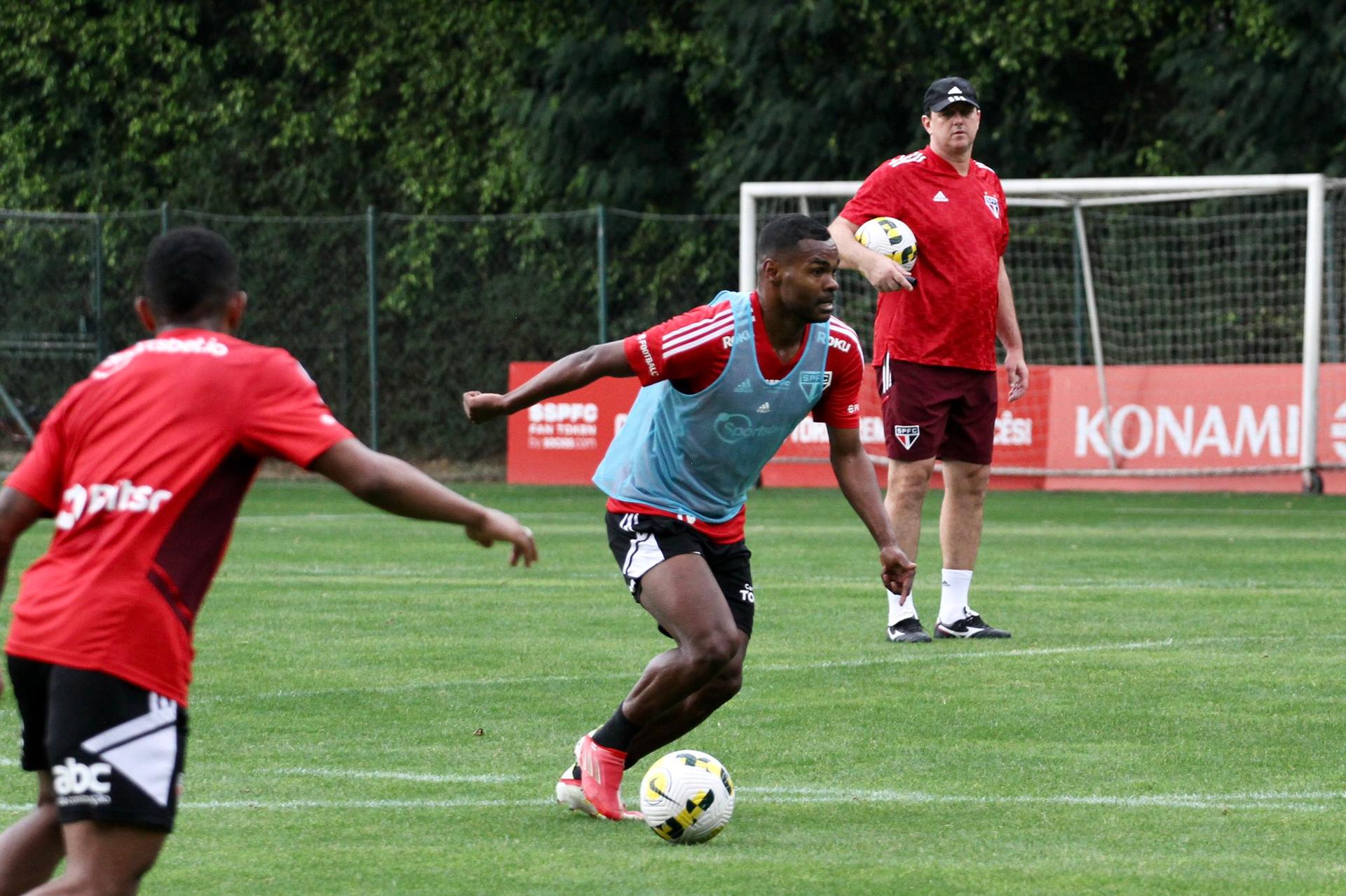 Nikão - treino São Paulo