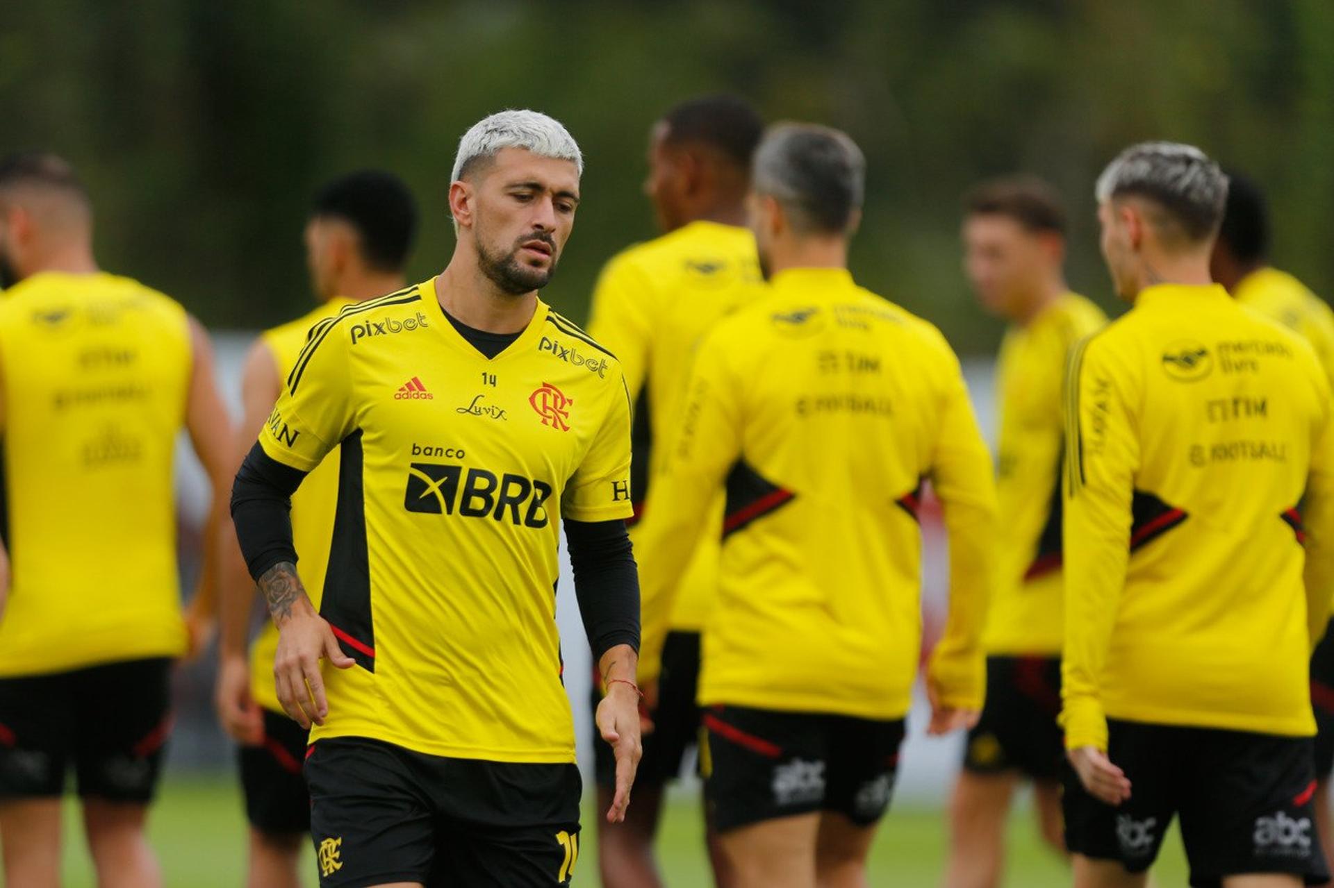 Arrascaeta Treino Flamengo