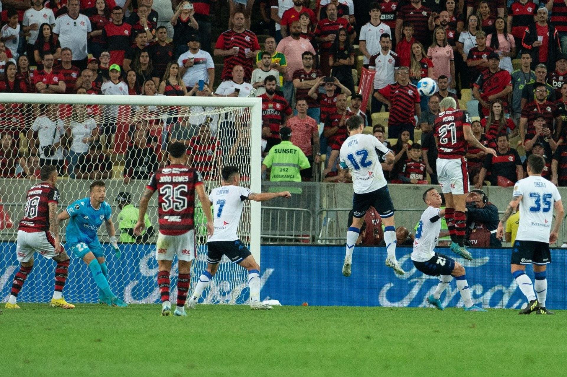 Gol Pedro - Flamengo x Vélez