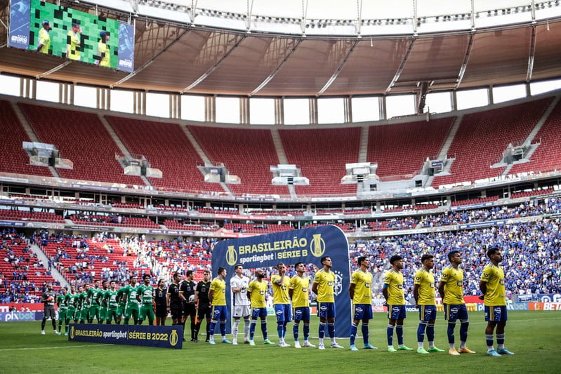 Cruzeiro e Chapecoense empataram em 1x1 no Mané Garrincha