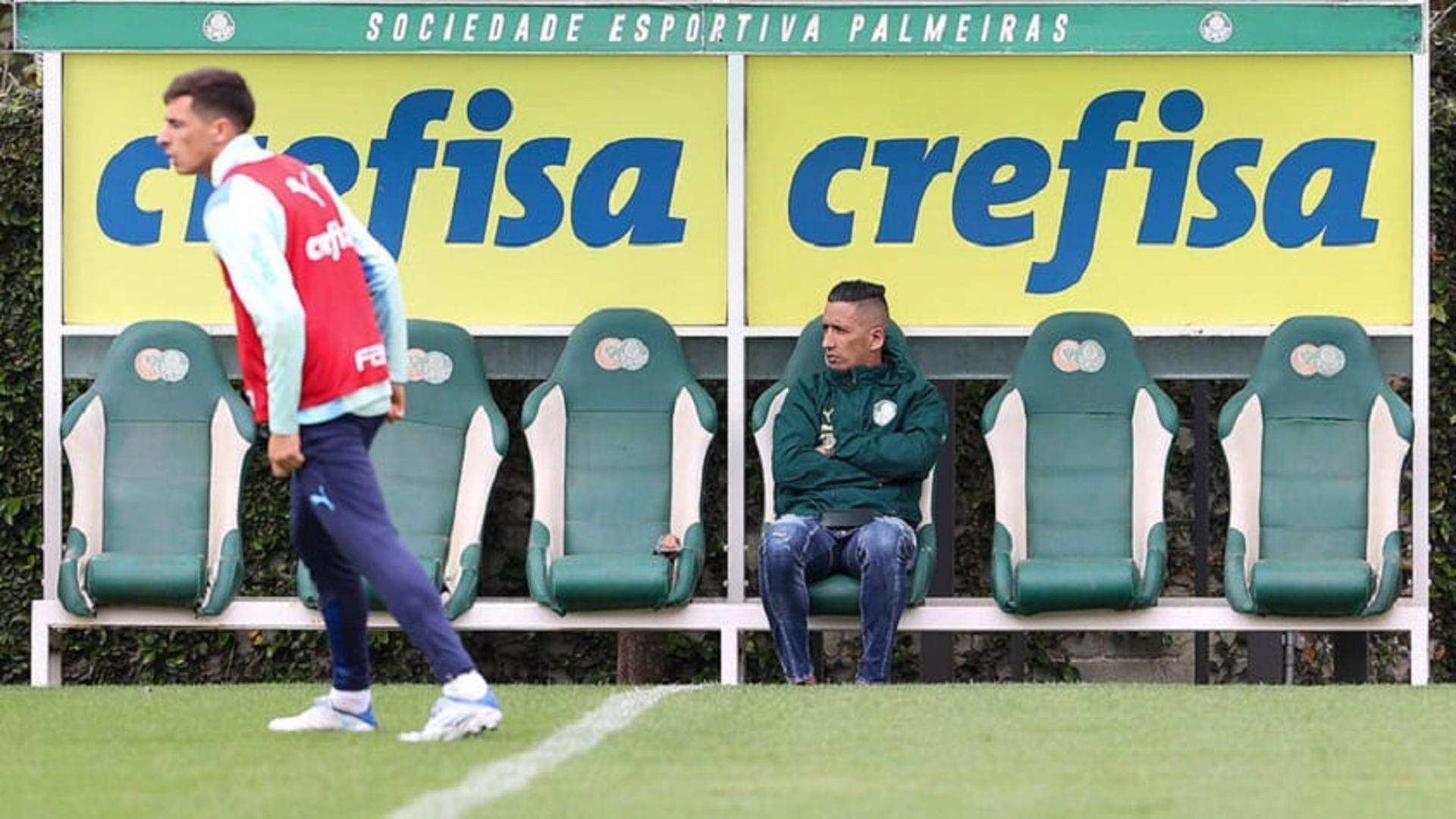 Lucas Barrios - Treino Palmeiras