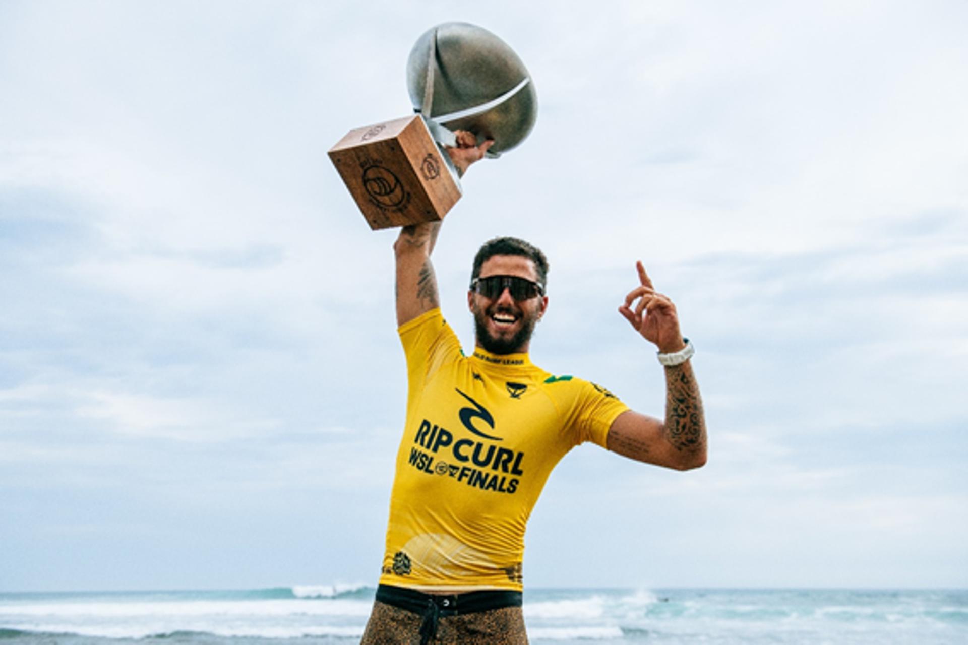 Filipe Toledo Campeão do Rip Curl WSL Finals