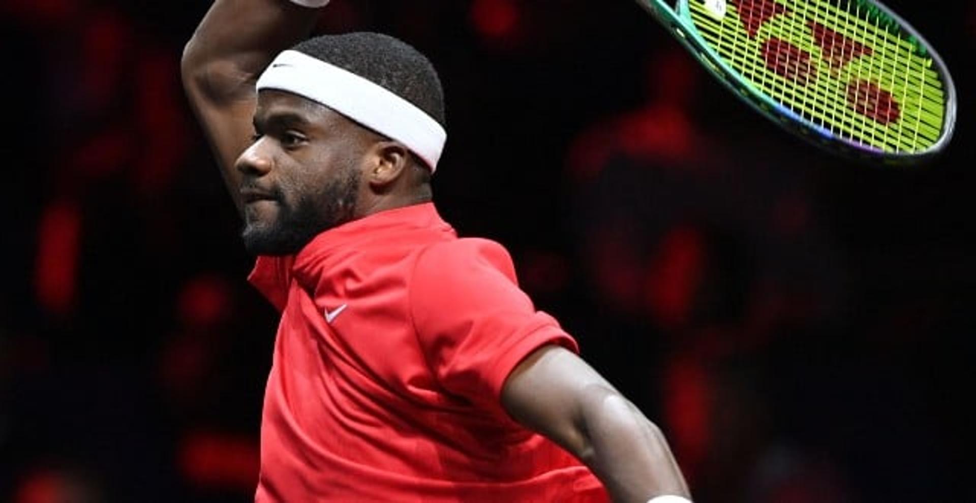 Frances Tiafoe dá o ponto decisivo do time Mundo