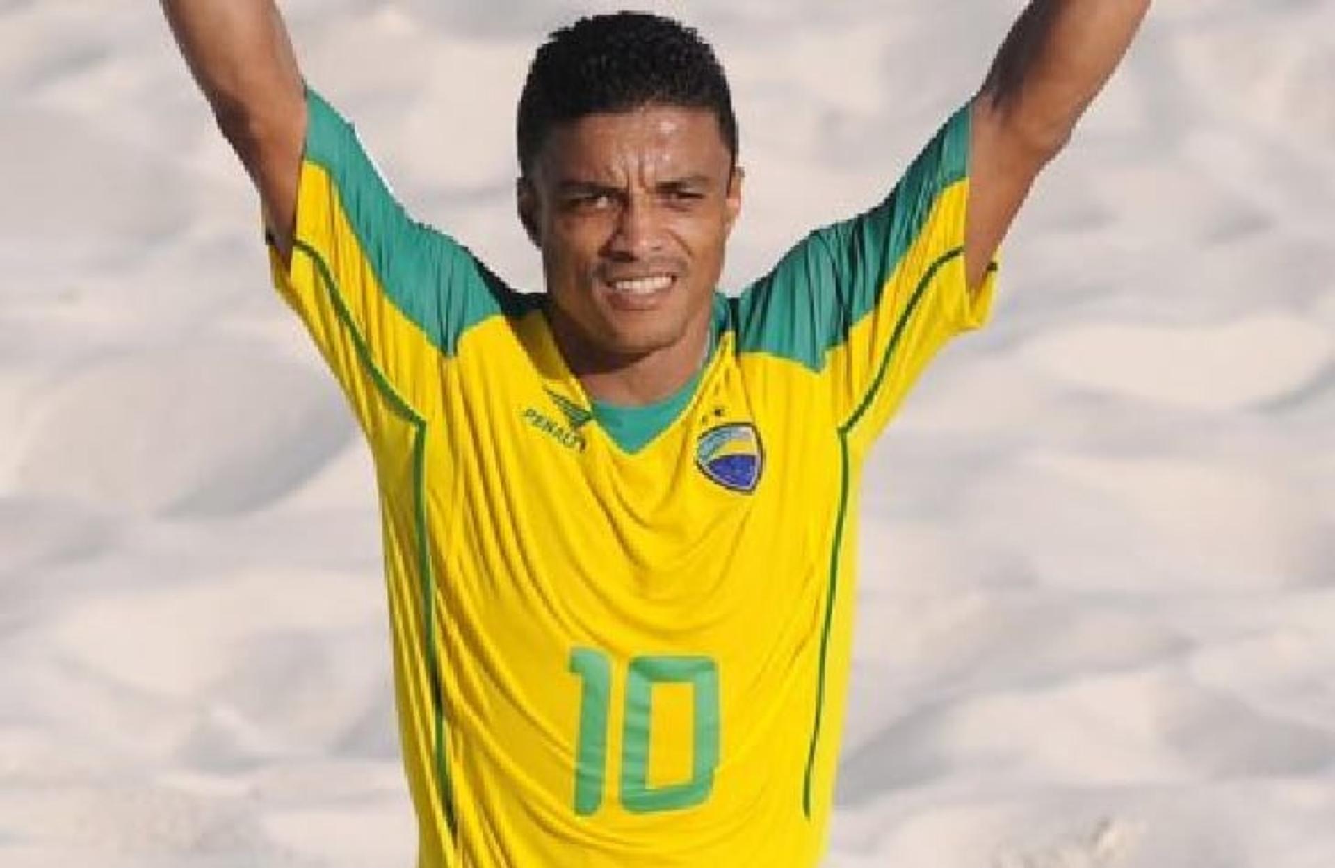 ex-atleta de Beach Soccer Benjamin