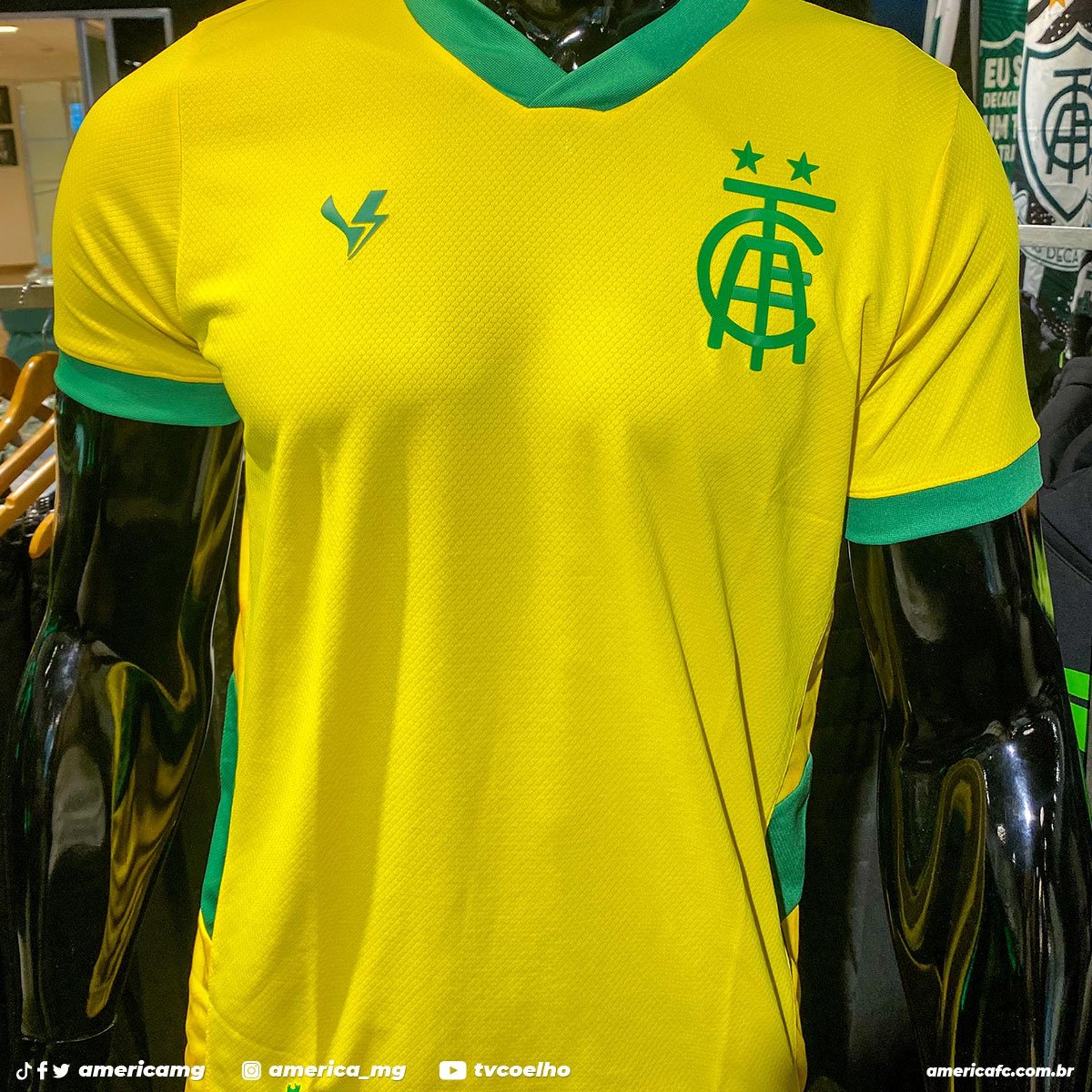 Camisa do América-MG em referência à Seleção Brasileira