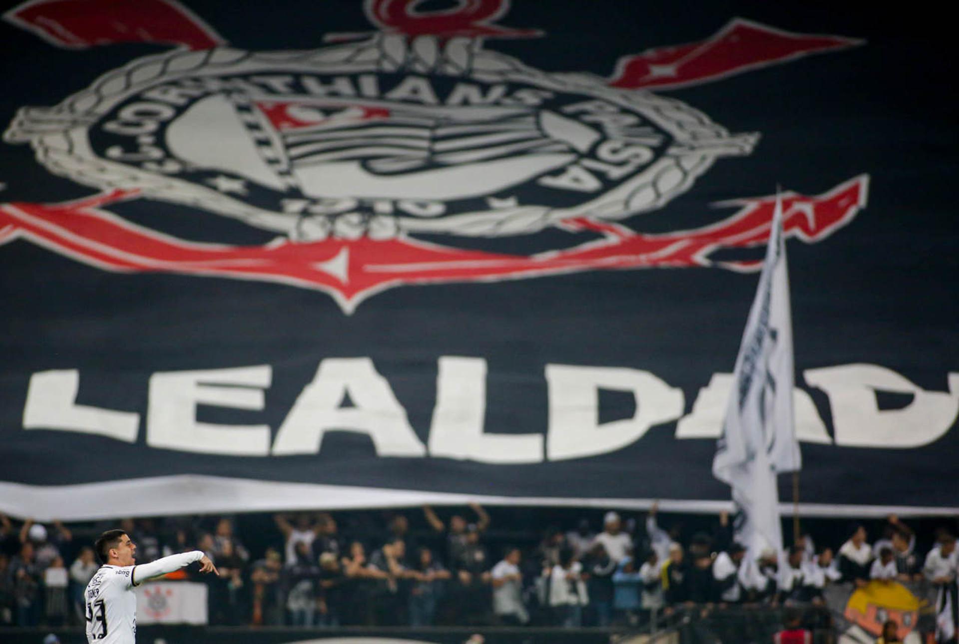 Torcida Corinthians contra o Cuiabá