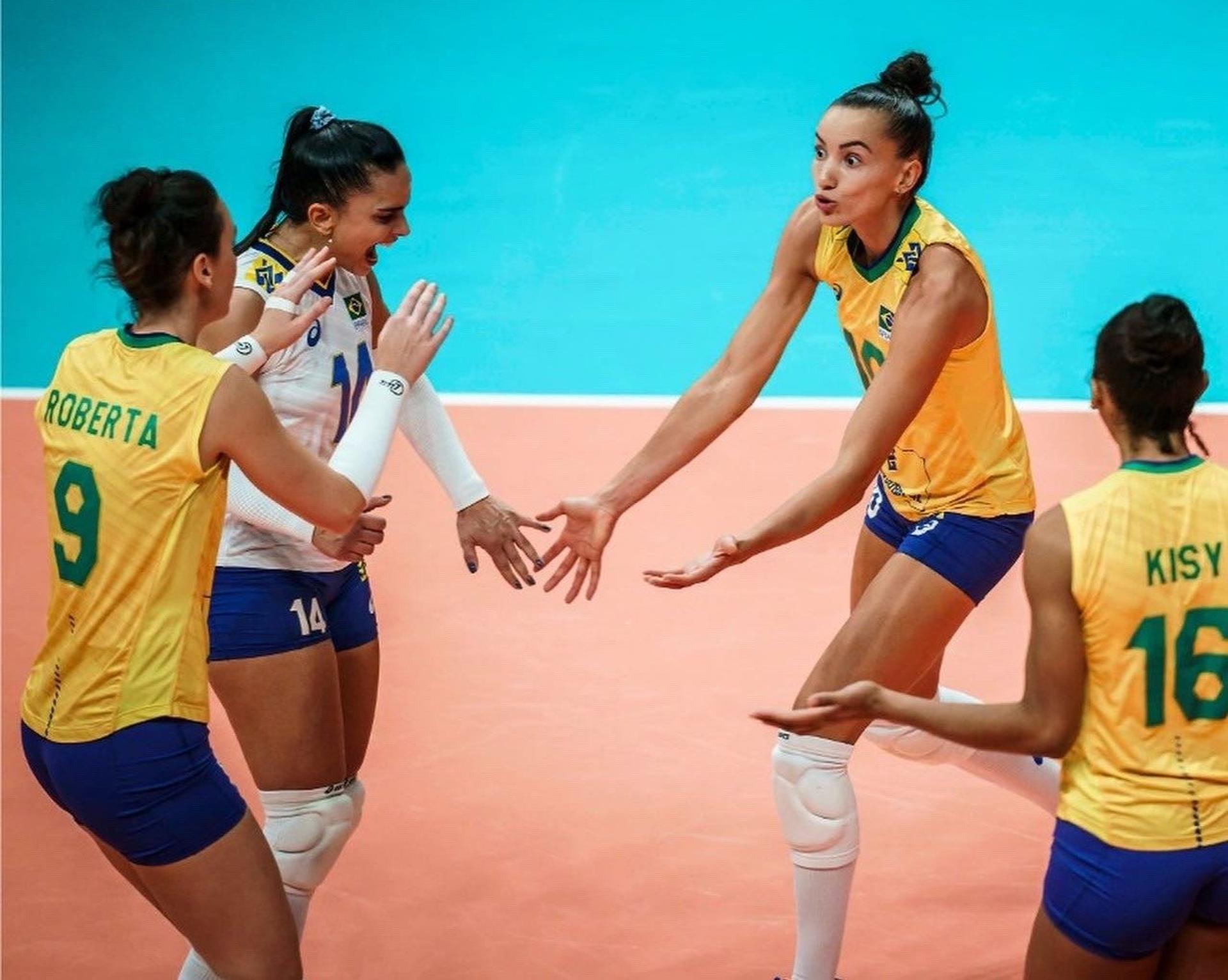 VOLEI FEMININO