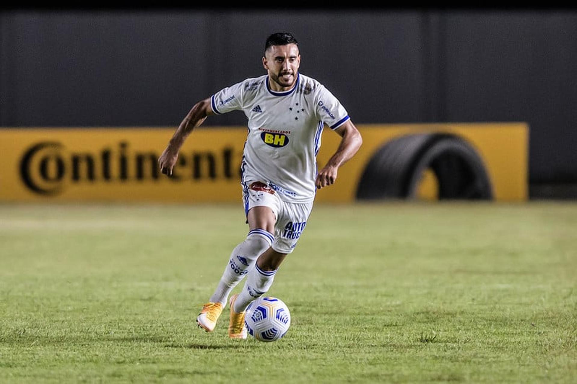 Alan Ruschel atuou pelo Cruzeiro em 2021