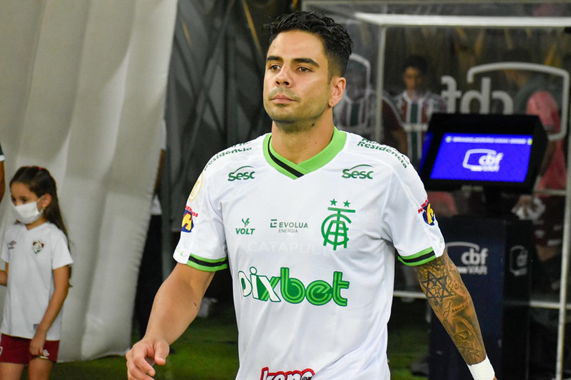 Henrique Almeida - América-MG