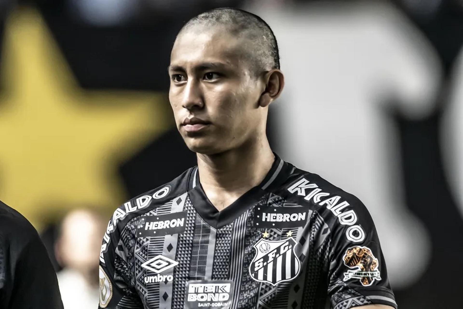 Miguelito em sua estreia no time profissional do Santos