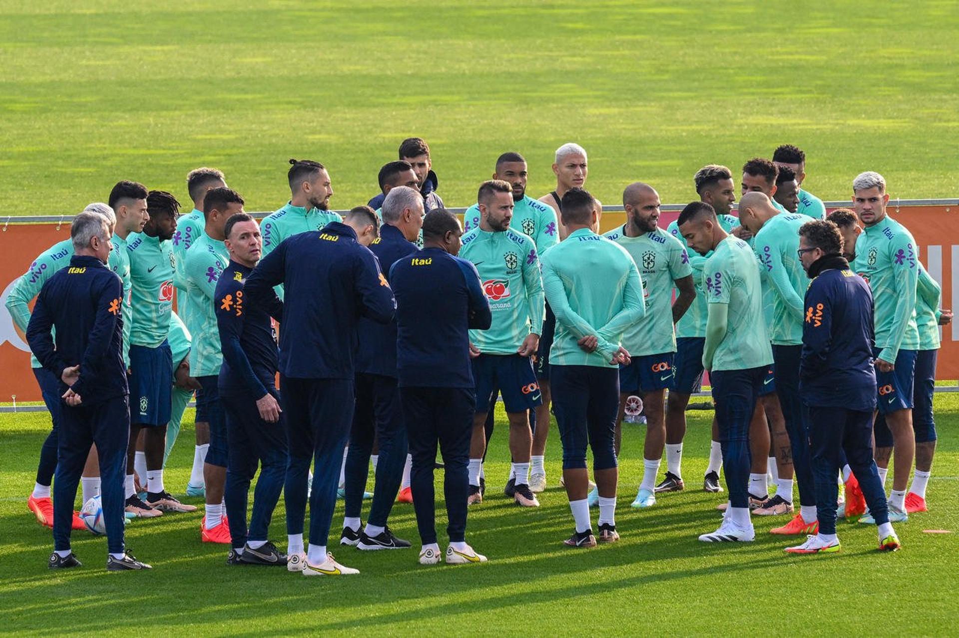 Treino da Seleção Brasileira em Turim - 15/11