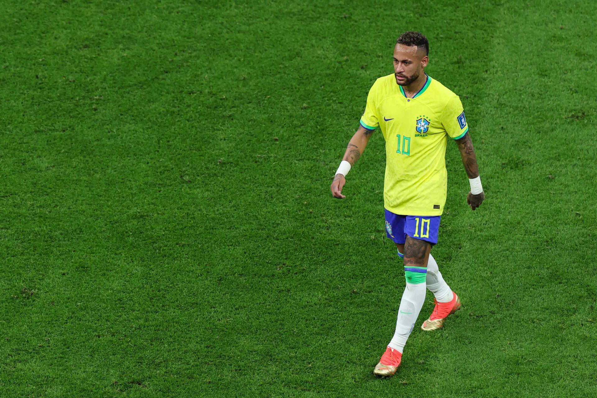 Brasil x Servia - Neymar