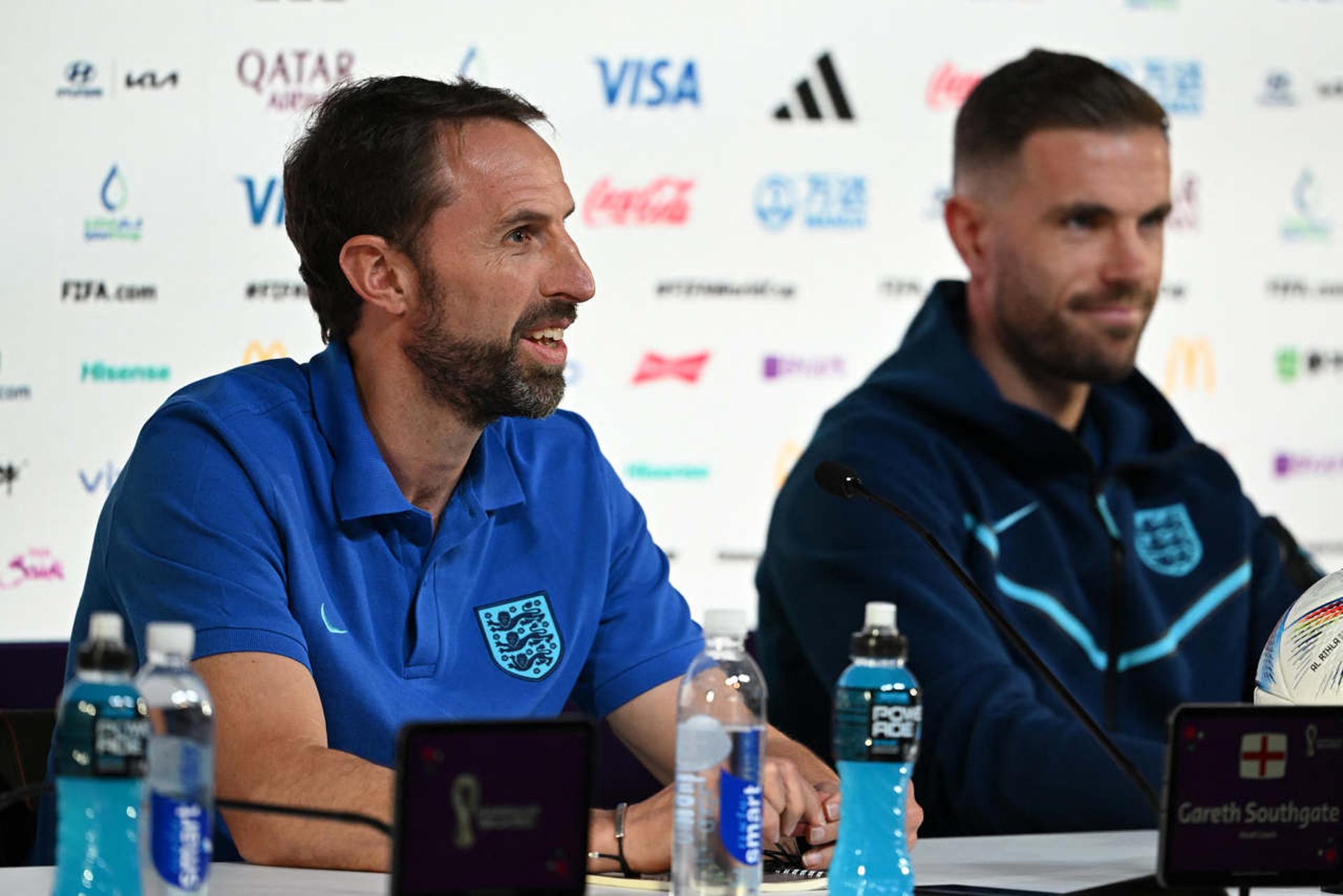 Gareth Southgate e Jordan Henderson - Inglaterra