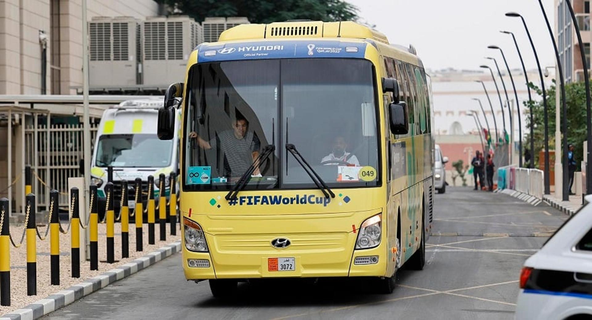 Ônibus Seleção Brasileira Deixa o Qatar