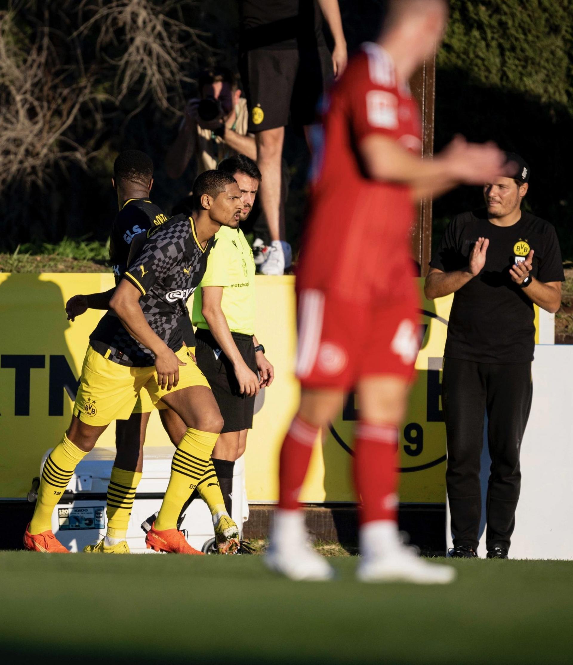 Haller - Borussia Dortmund x Fortuna