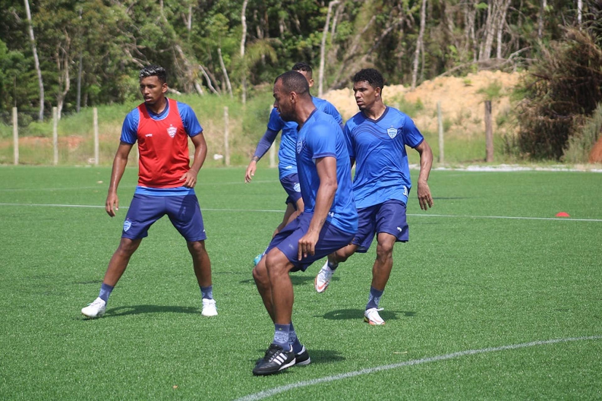 Kevyn terá a primeira experiência profissional em um campeonato estadual