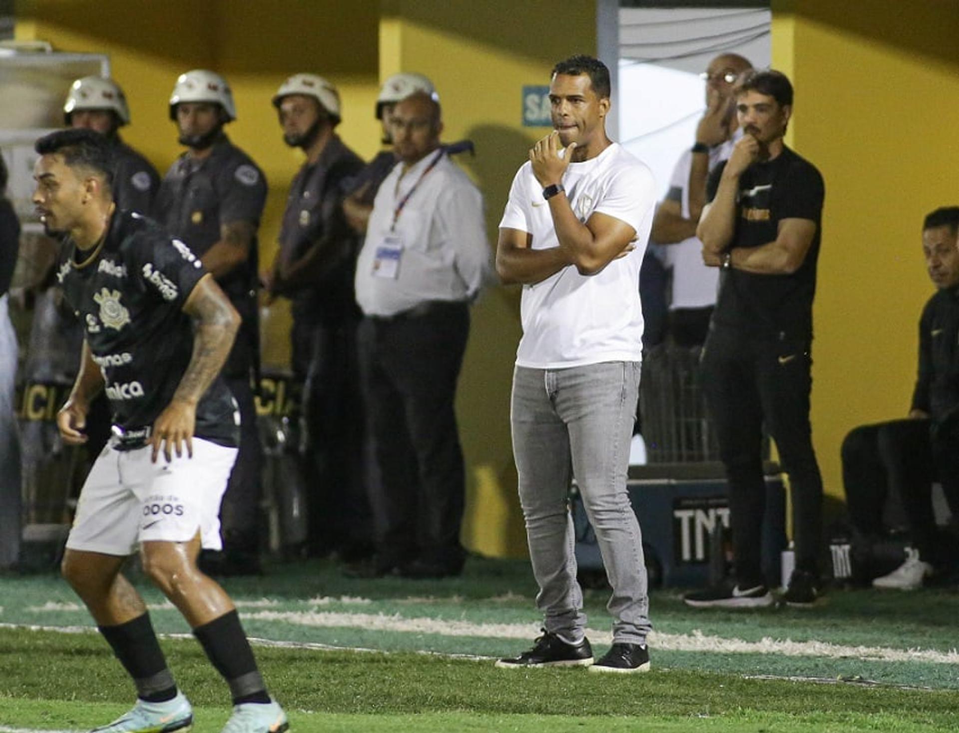 São Bernardo x Corinthians - Fernando Lázaro