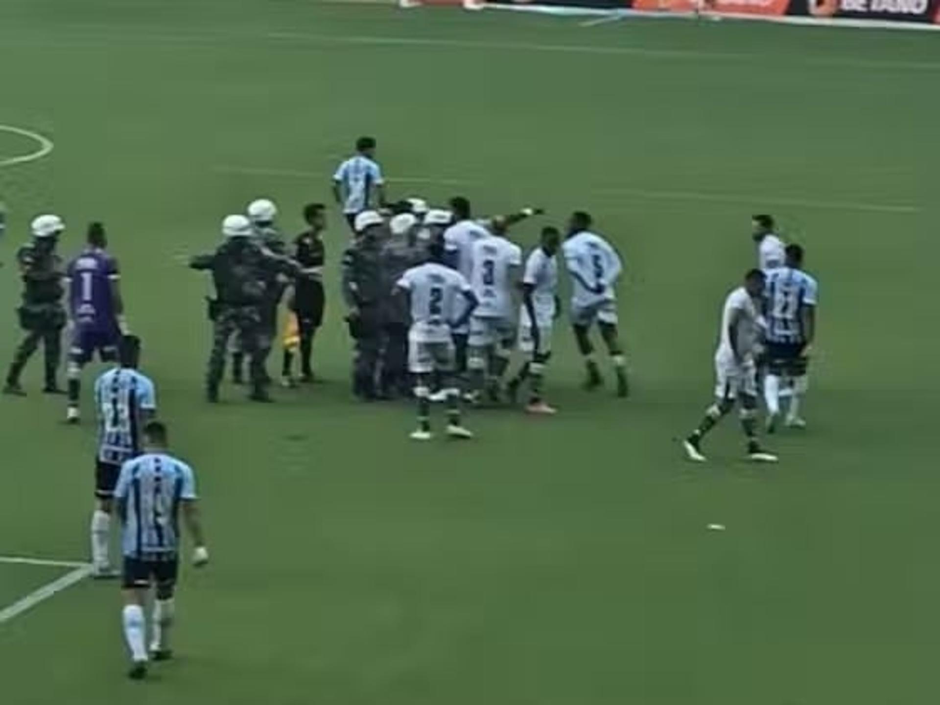 Polícia - Grêmio x Avenida