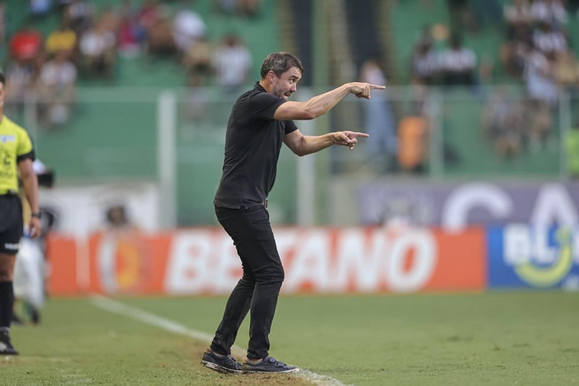 Eduardo Coudet - Atlético MG x Patrocinense