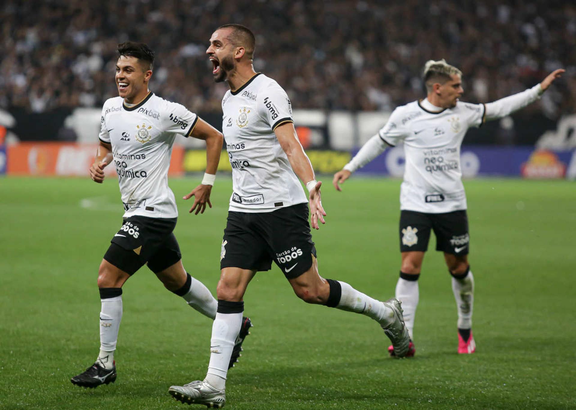 Renato Augusto, Roni e Fagner - Corinthians x Mirassol