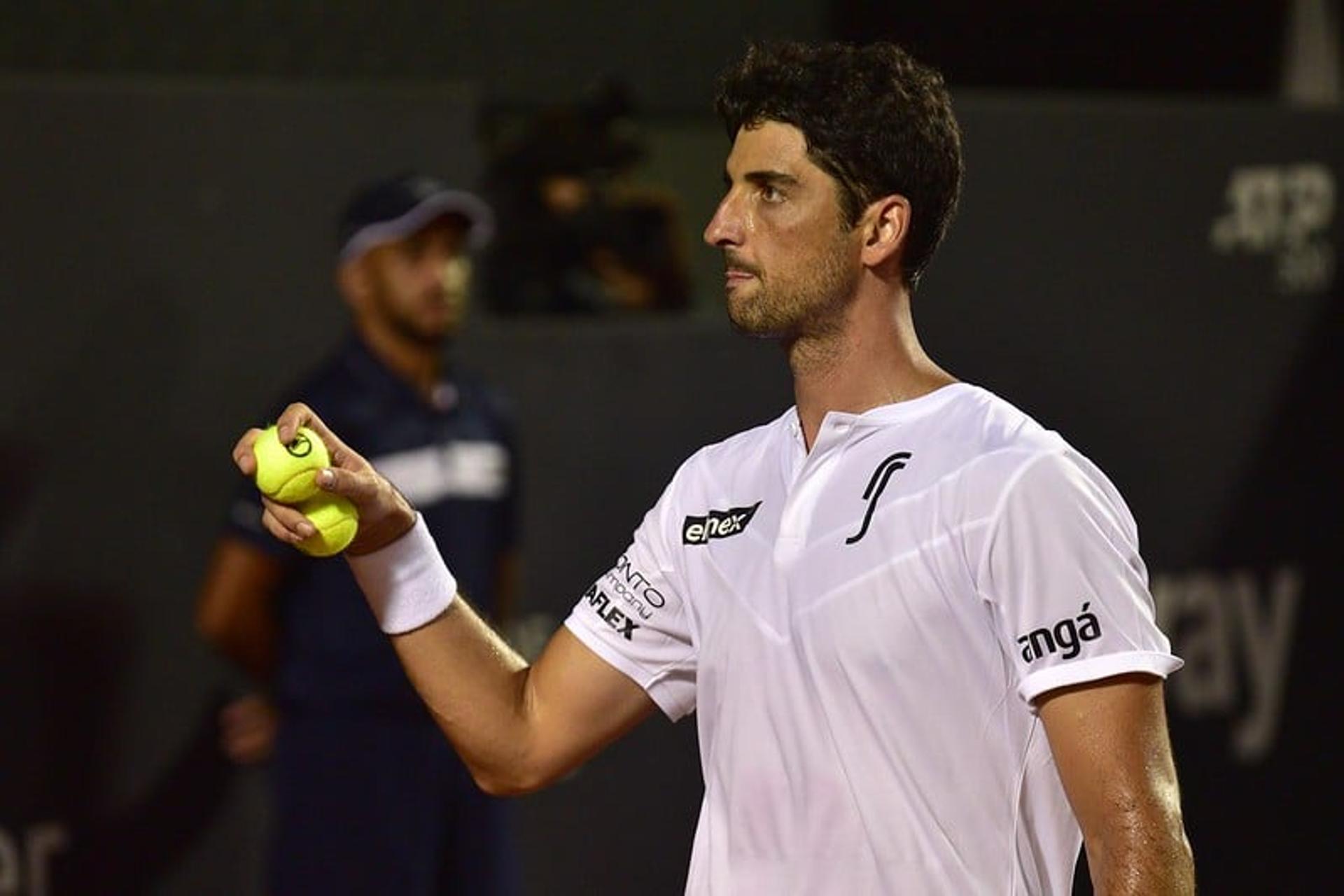 Thomaz Bellucci em quadra para se despedir do tênis profissional