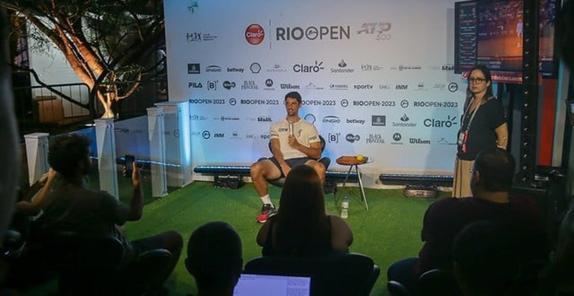 Thomaz Bellucci em coletiva de imprensa no Rio Open