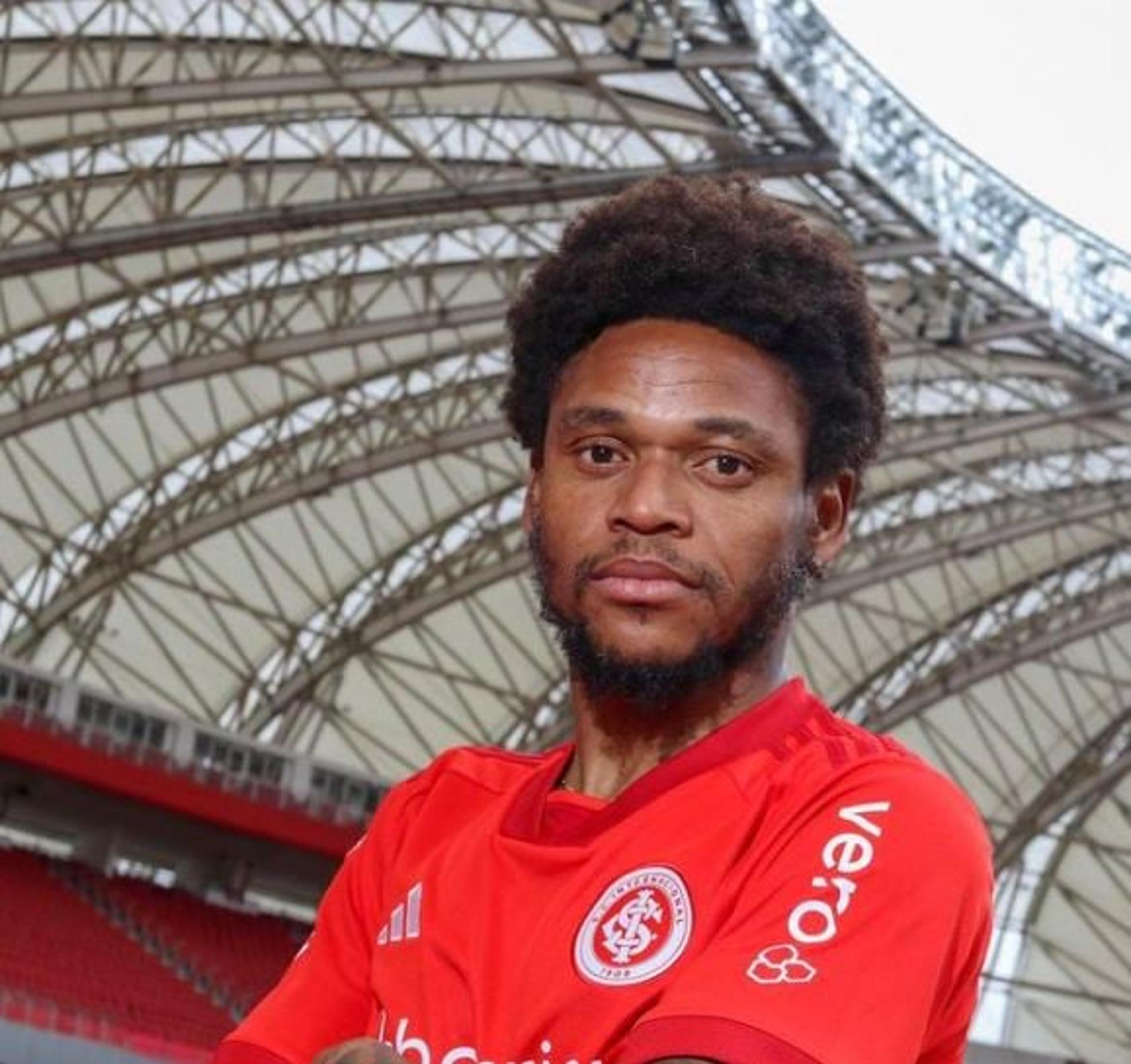 Luiz Adriano no Inter