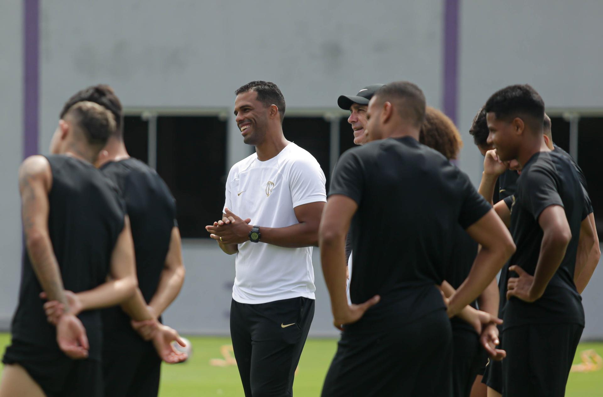 Fernando Lázaro - Treino Corinthians